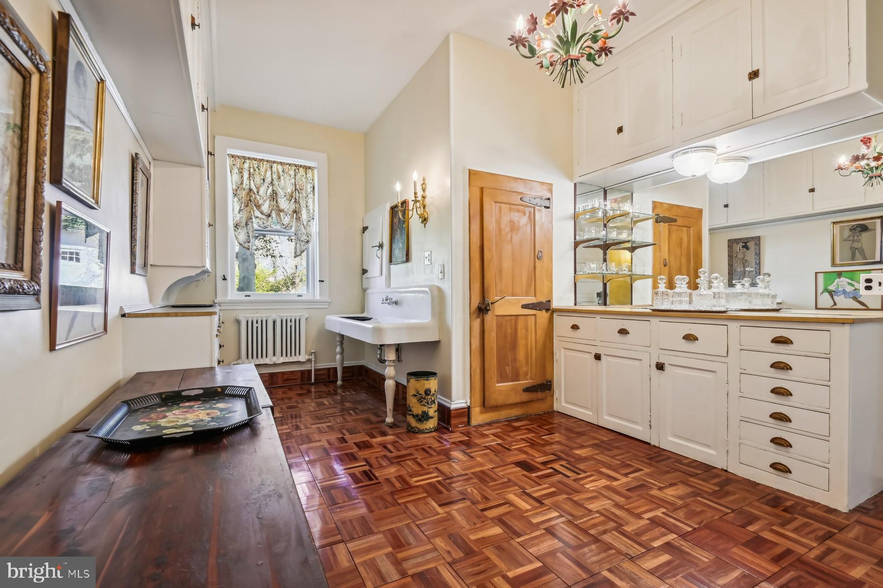 GUILFORD - Residential