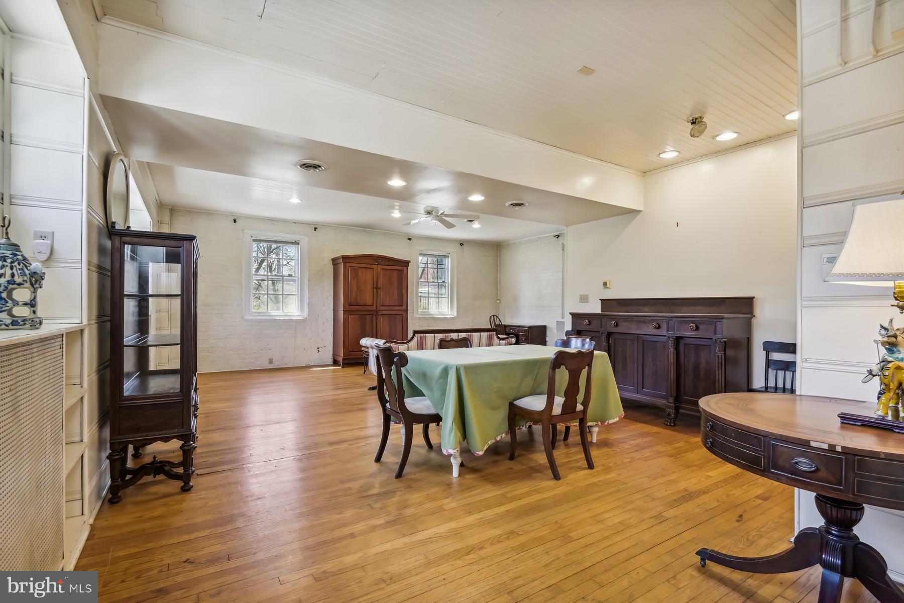 GUILFORD - Residential