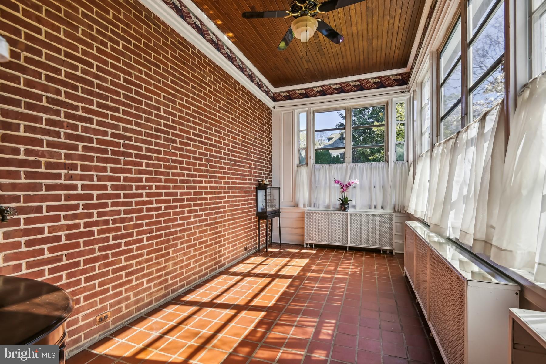 GUILFORD - Residential