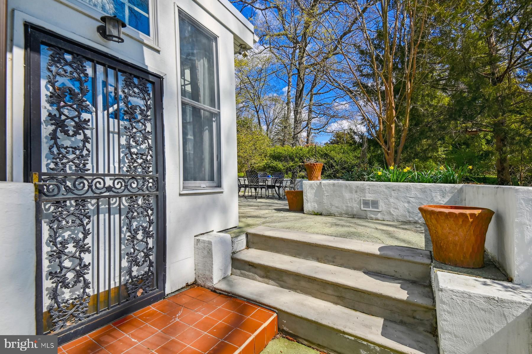 GUILFORD - Residential