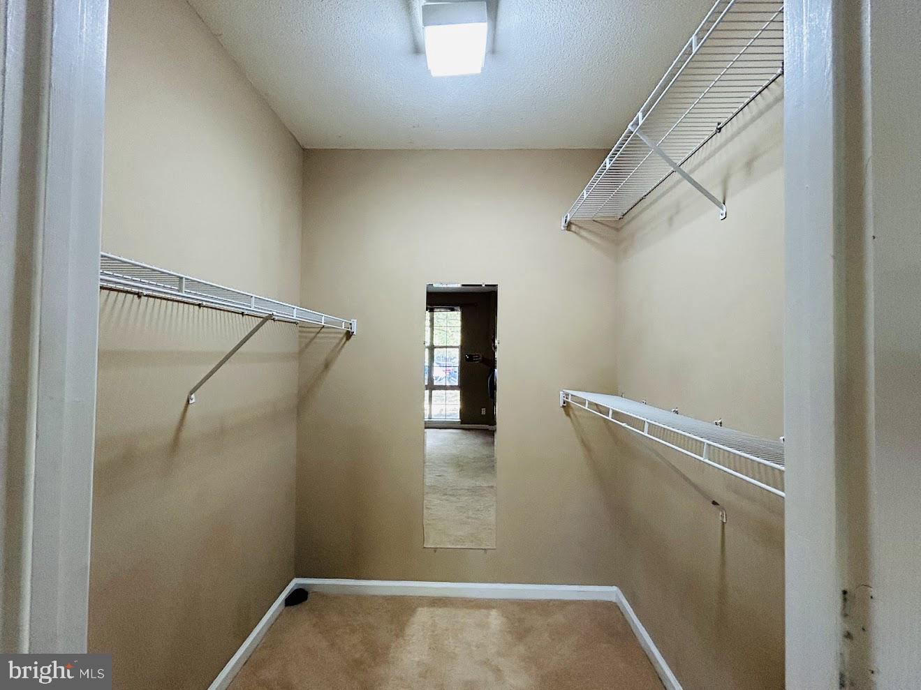 S.GLEN AT UNIVERSITY CTR - Residential Lease