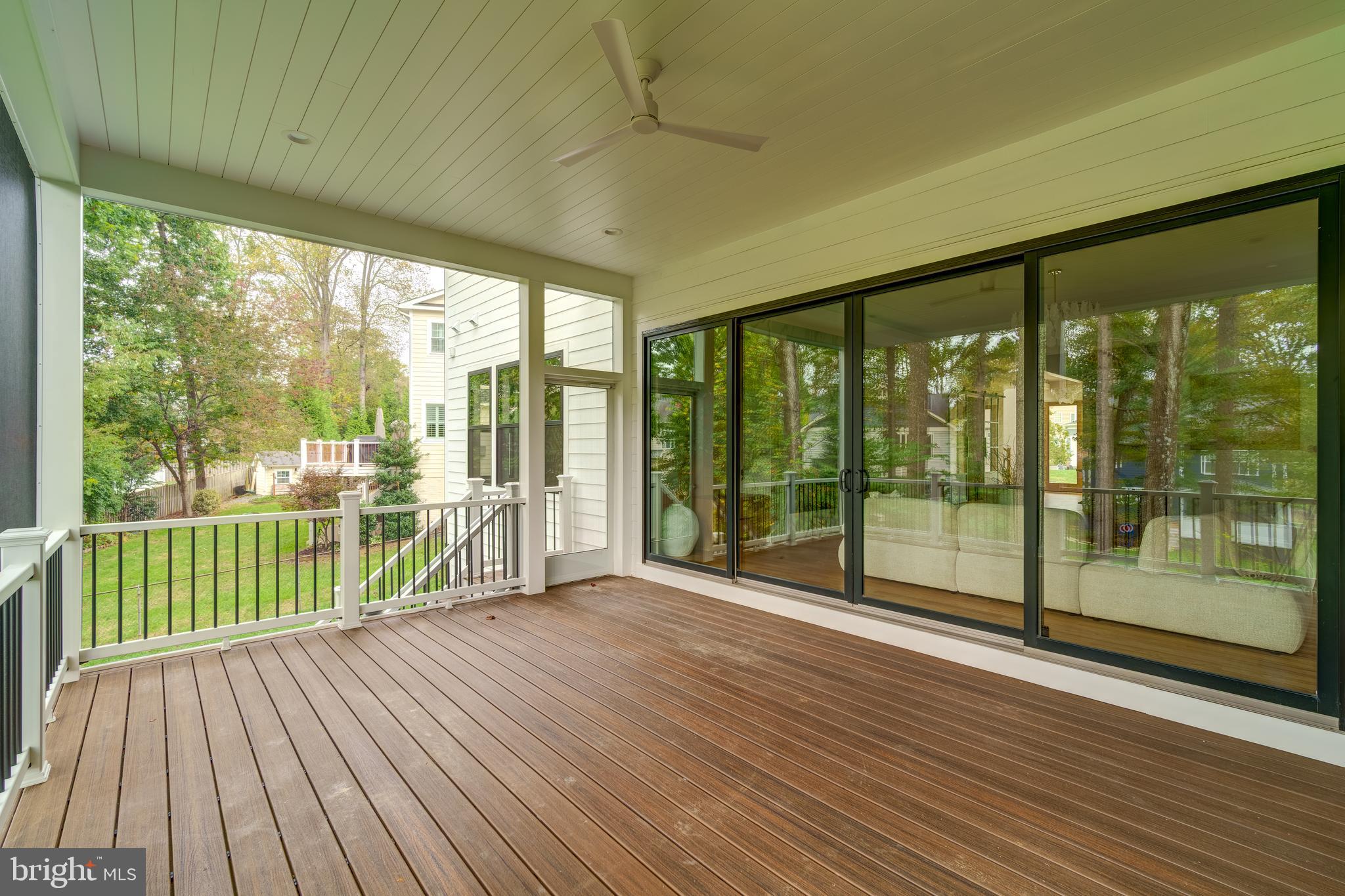 VIENNA WOODS - Residential