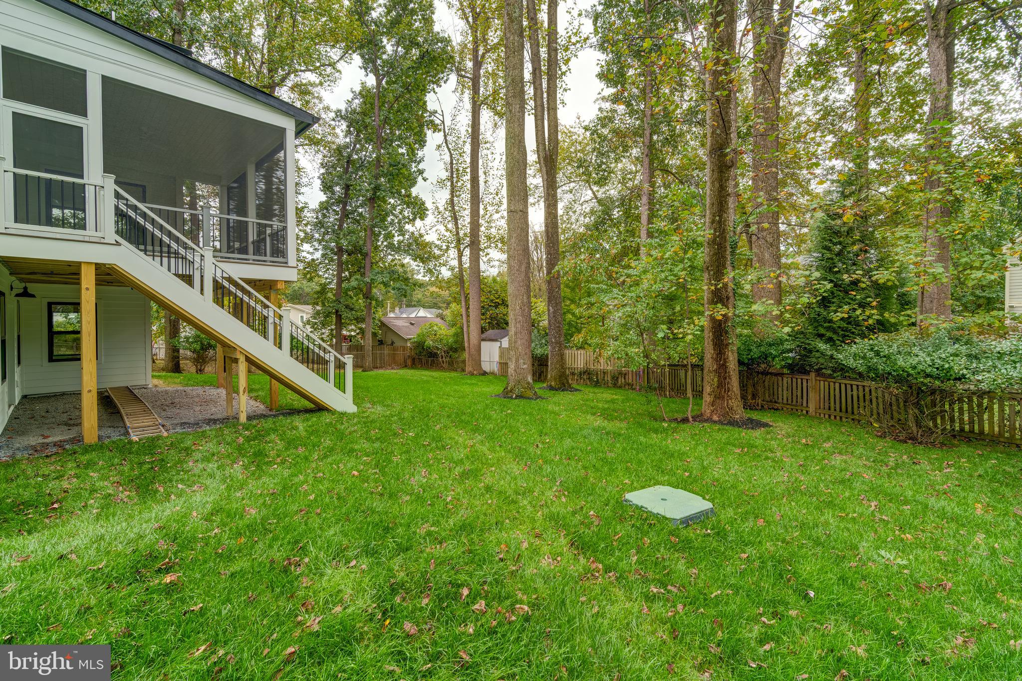 VIENNA WOODS - Residential