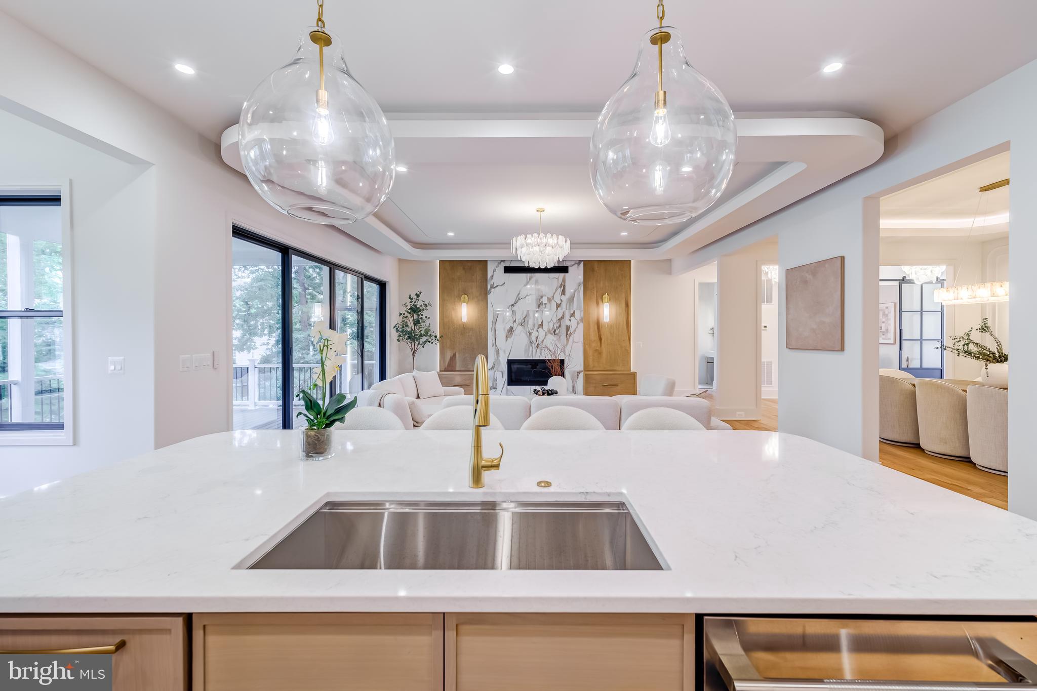 VIENNA WOODS - Residential