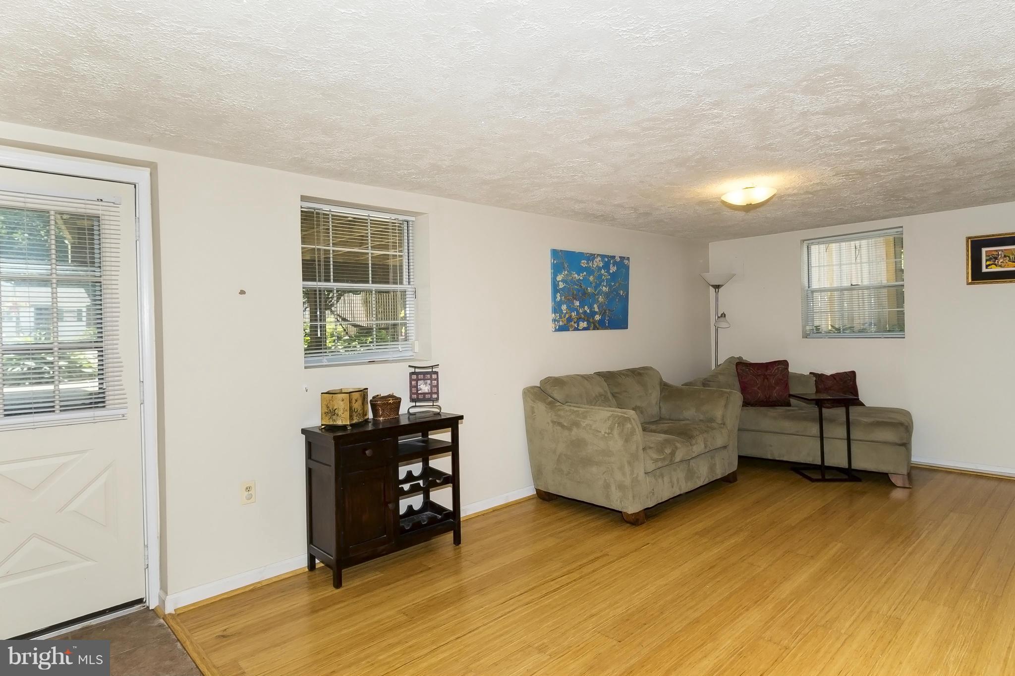 HILLSMERE ESTATES - Residential