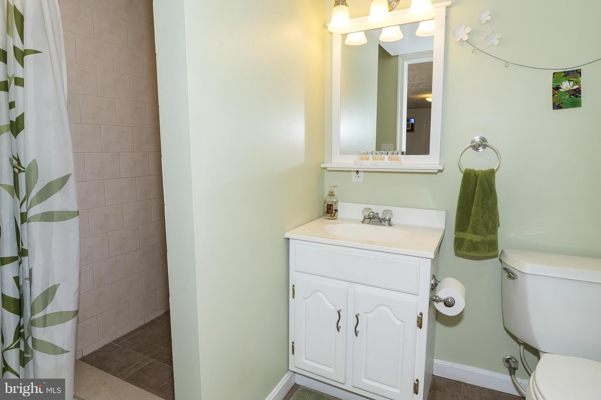 HILLSMERE ESTATES - Residential