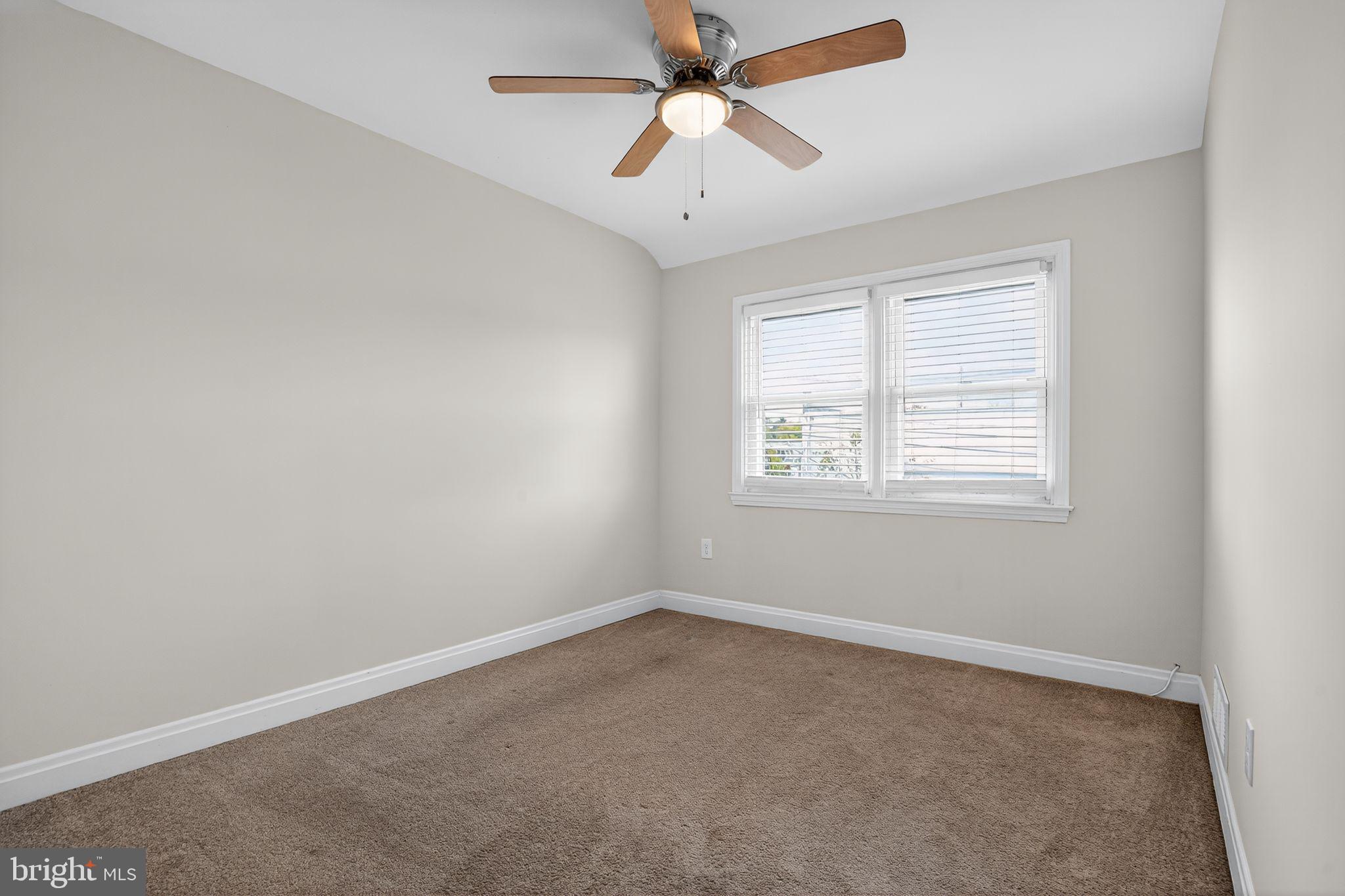 RIDGELEIGH - Residential