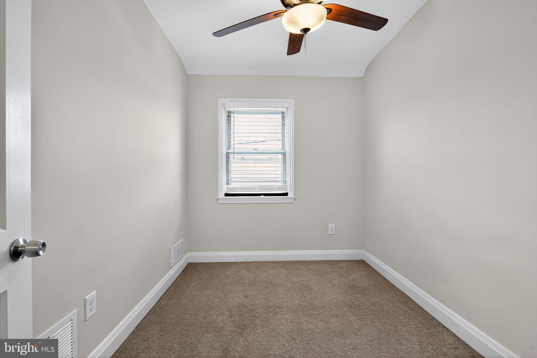 RIDGELEIGH - Residential