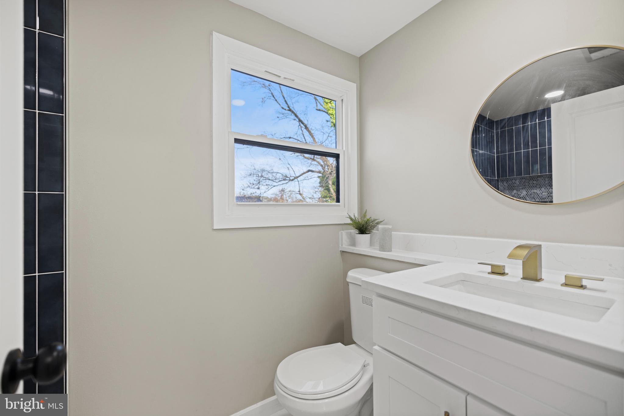 THE PROVINCES - Residential