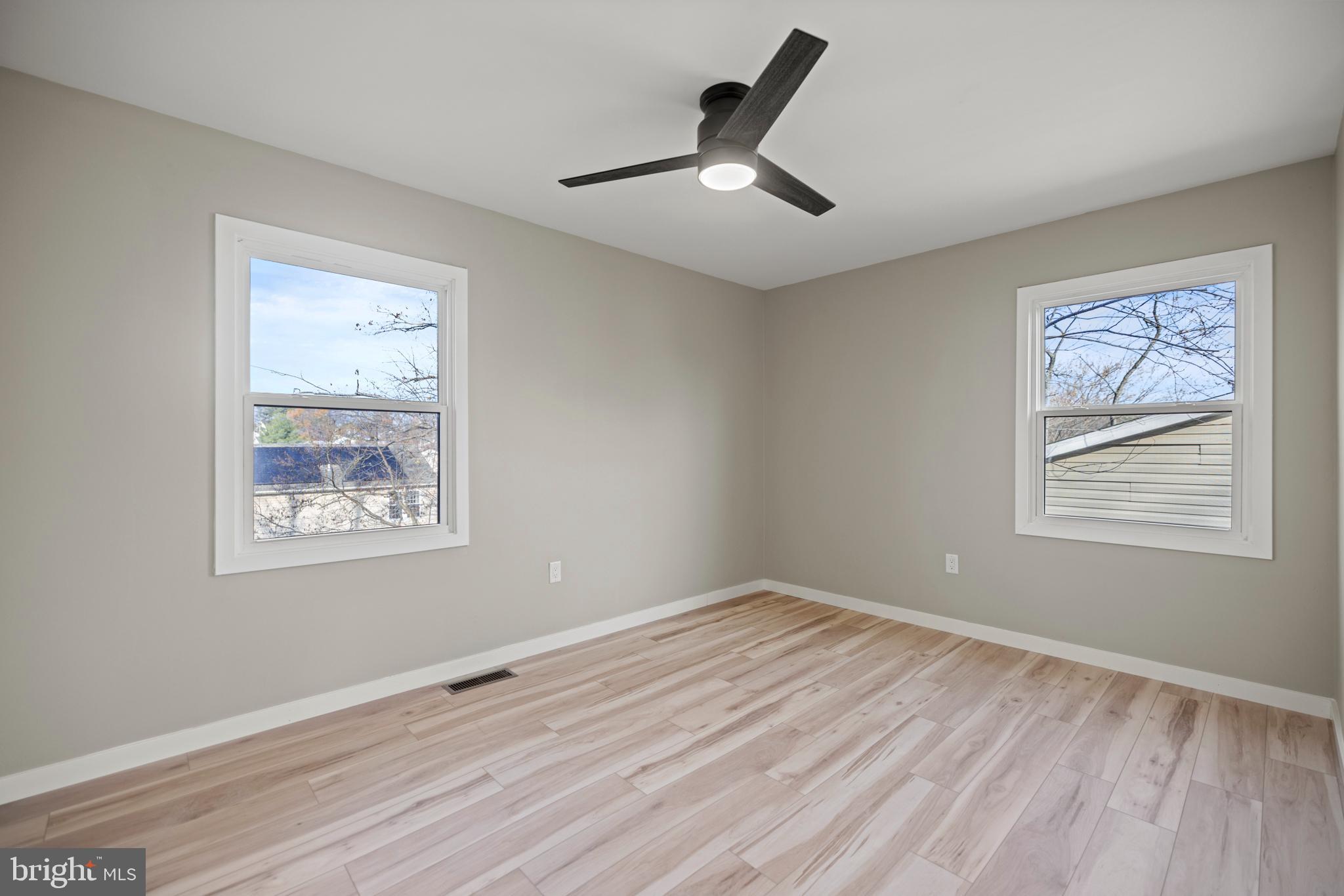 THE PROVINCES - Residential