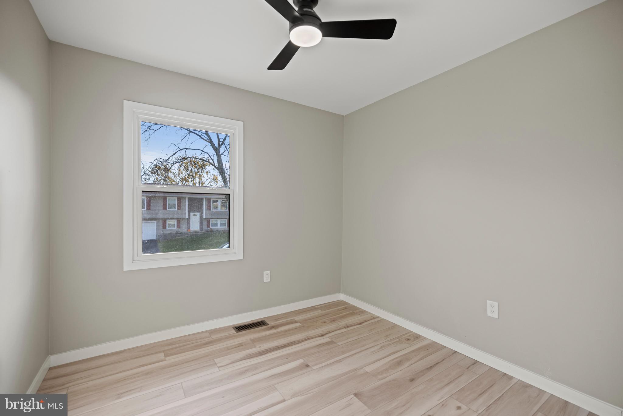 THE PROVINCES - Residential