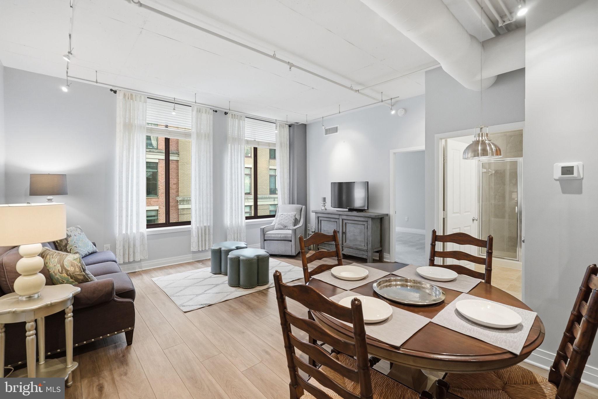 1205 N GARFIELD STREET 306