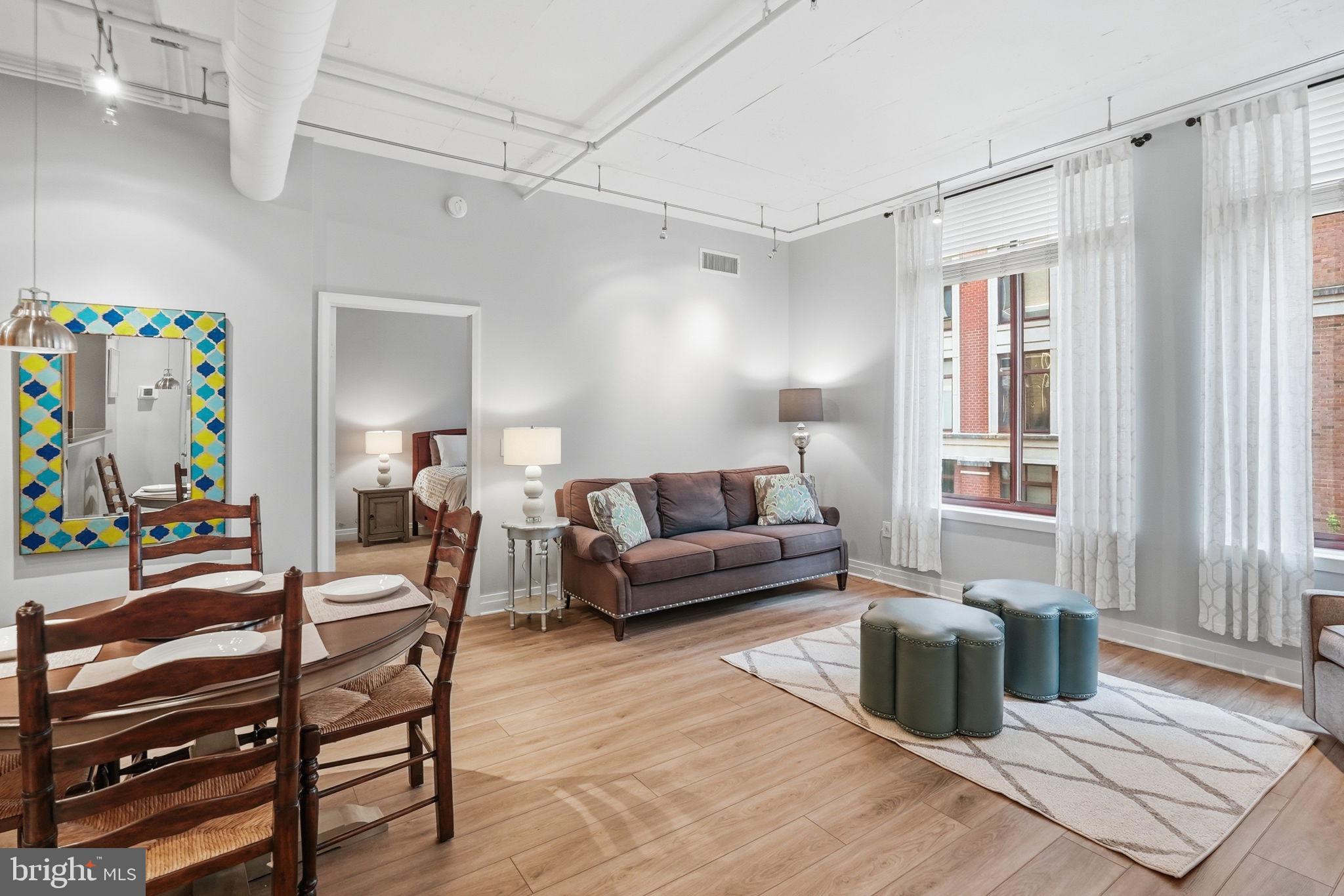 1205 N GARFIELD STREET 306