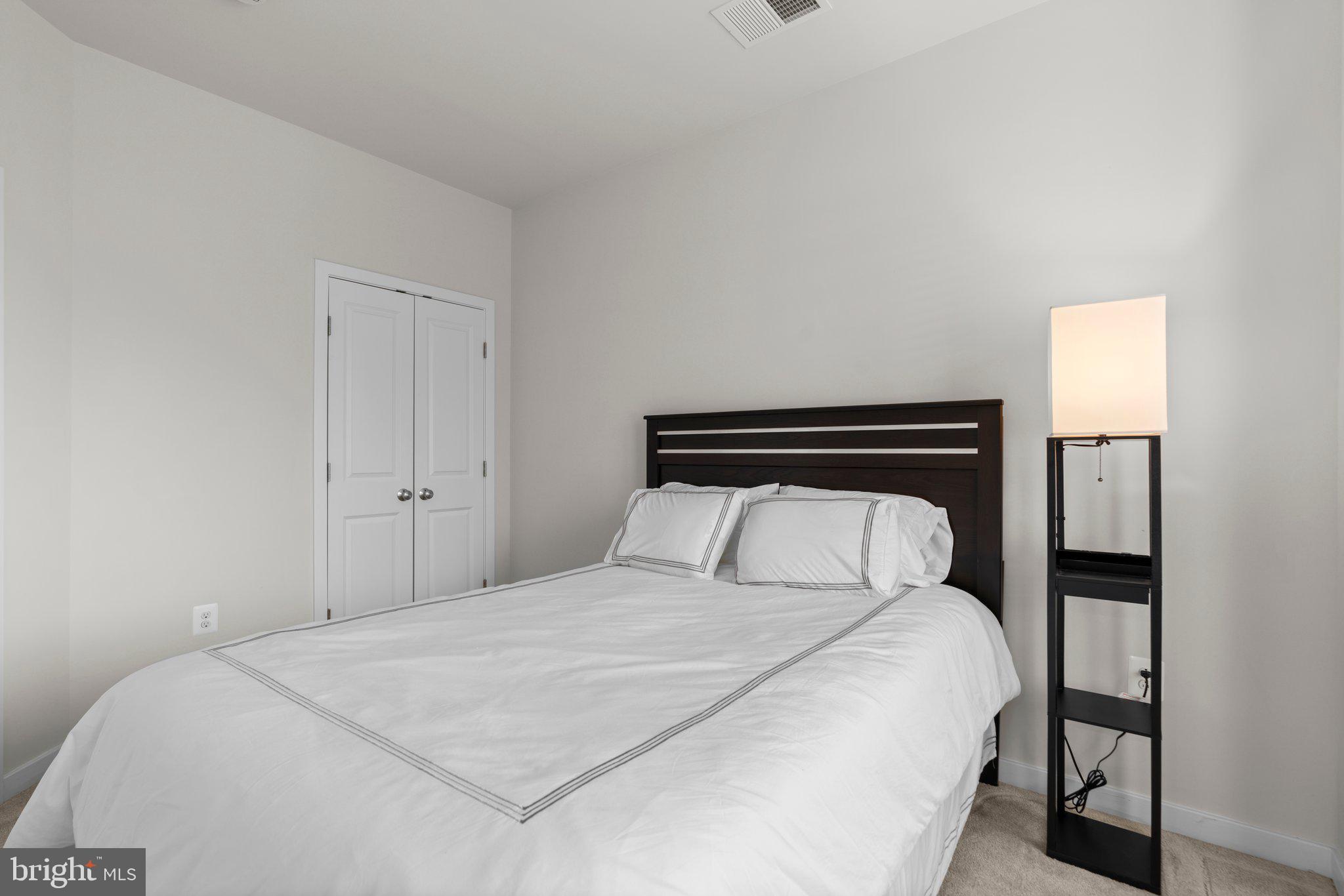 CHAPMAN ROW AT TWINBROOK METRO - Residential Lease