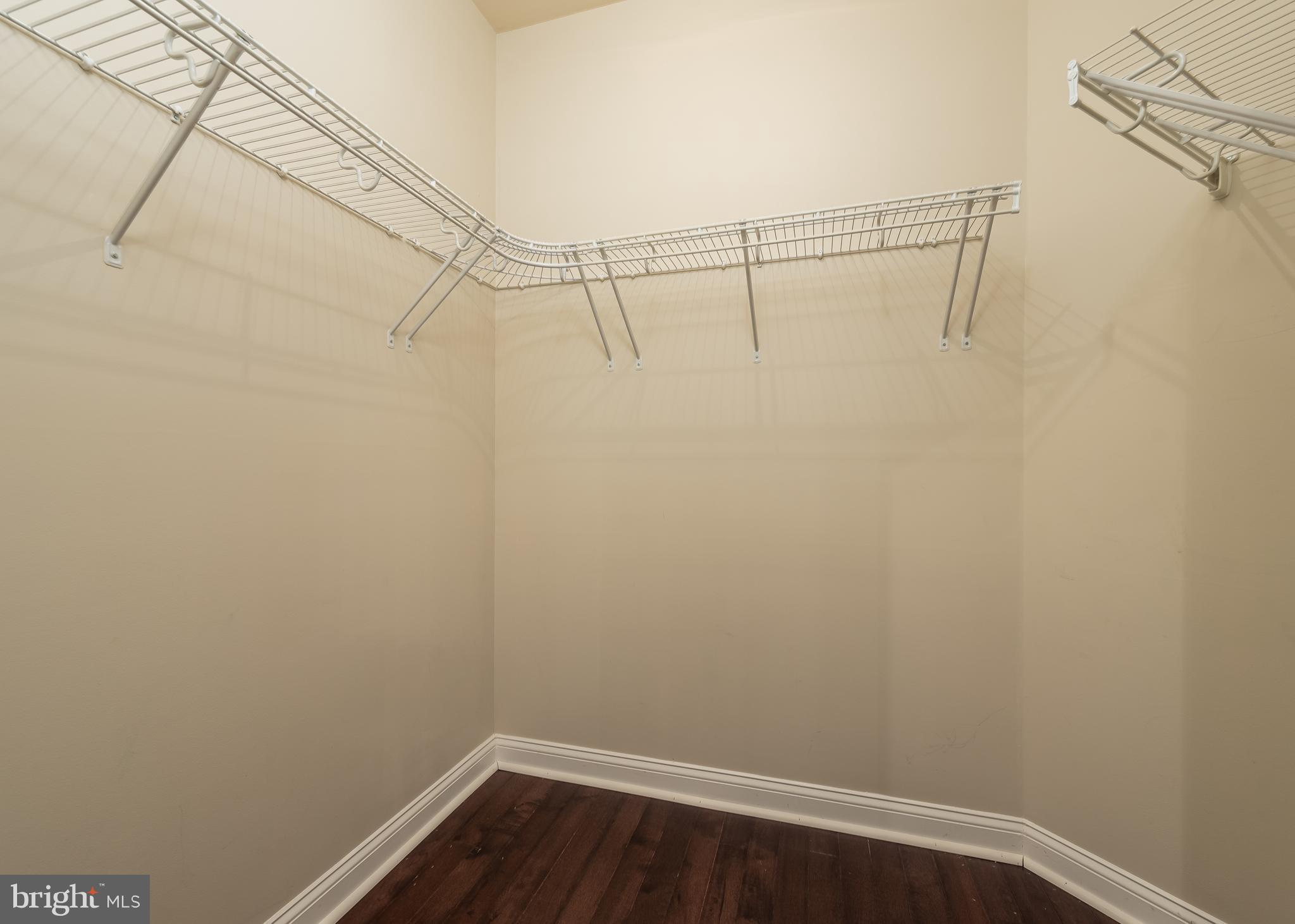 RIVER HILL - Residential Lease