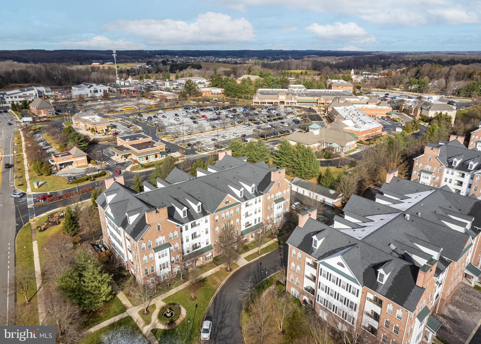 RIVER HILL - Residential Lease