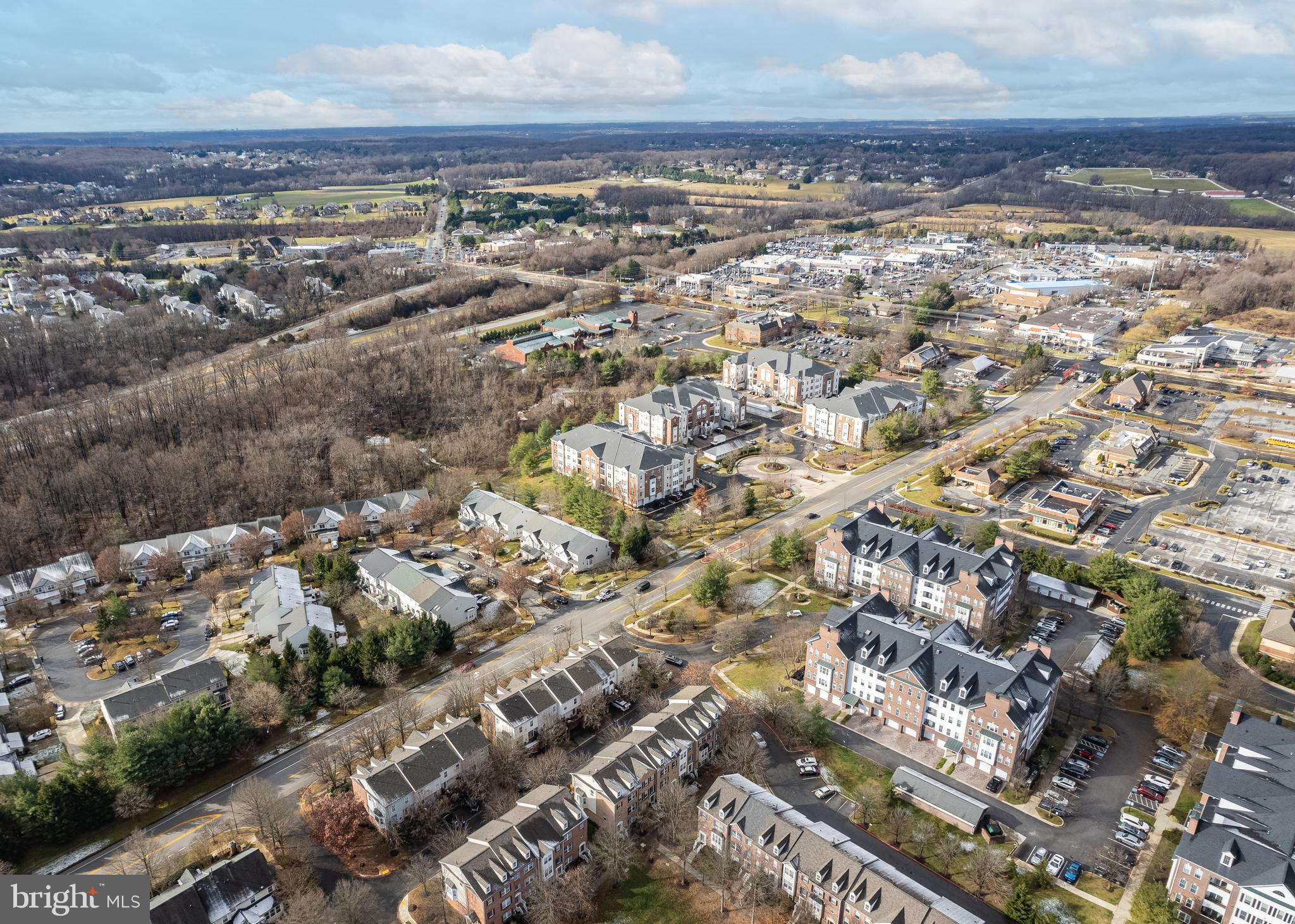 RIVER HILL - Residential Lease