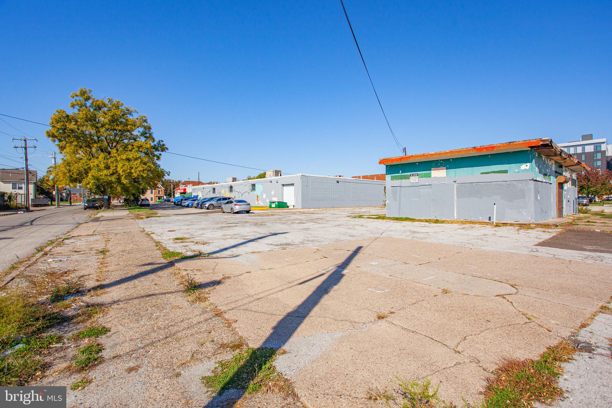 NORTHERN LIBERTIES - Commercial Sale