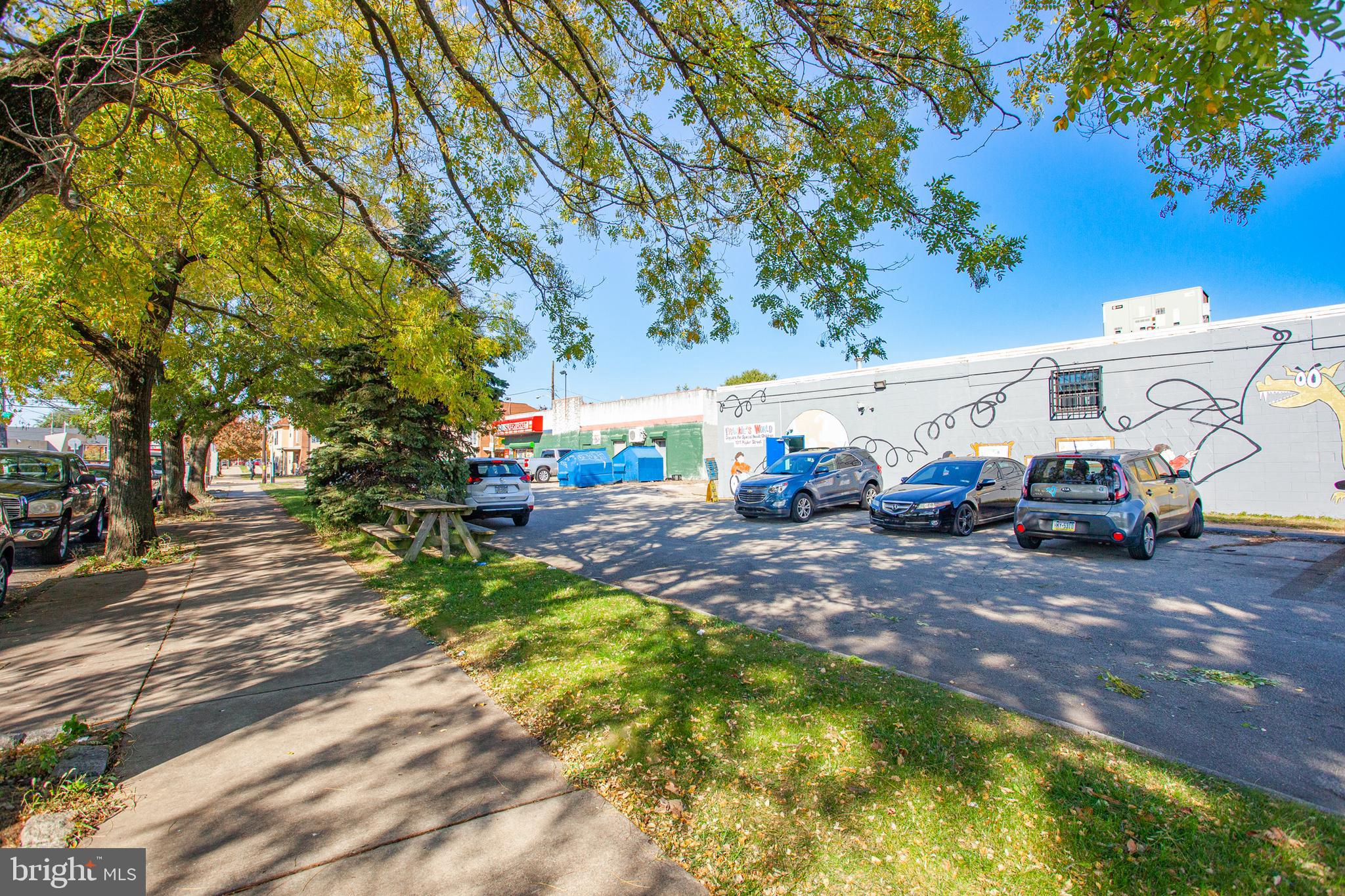 NORTHERN LIBERTIES - Commercial Sale