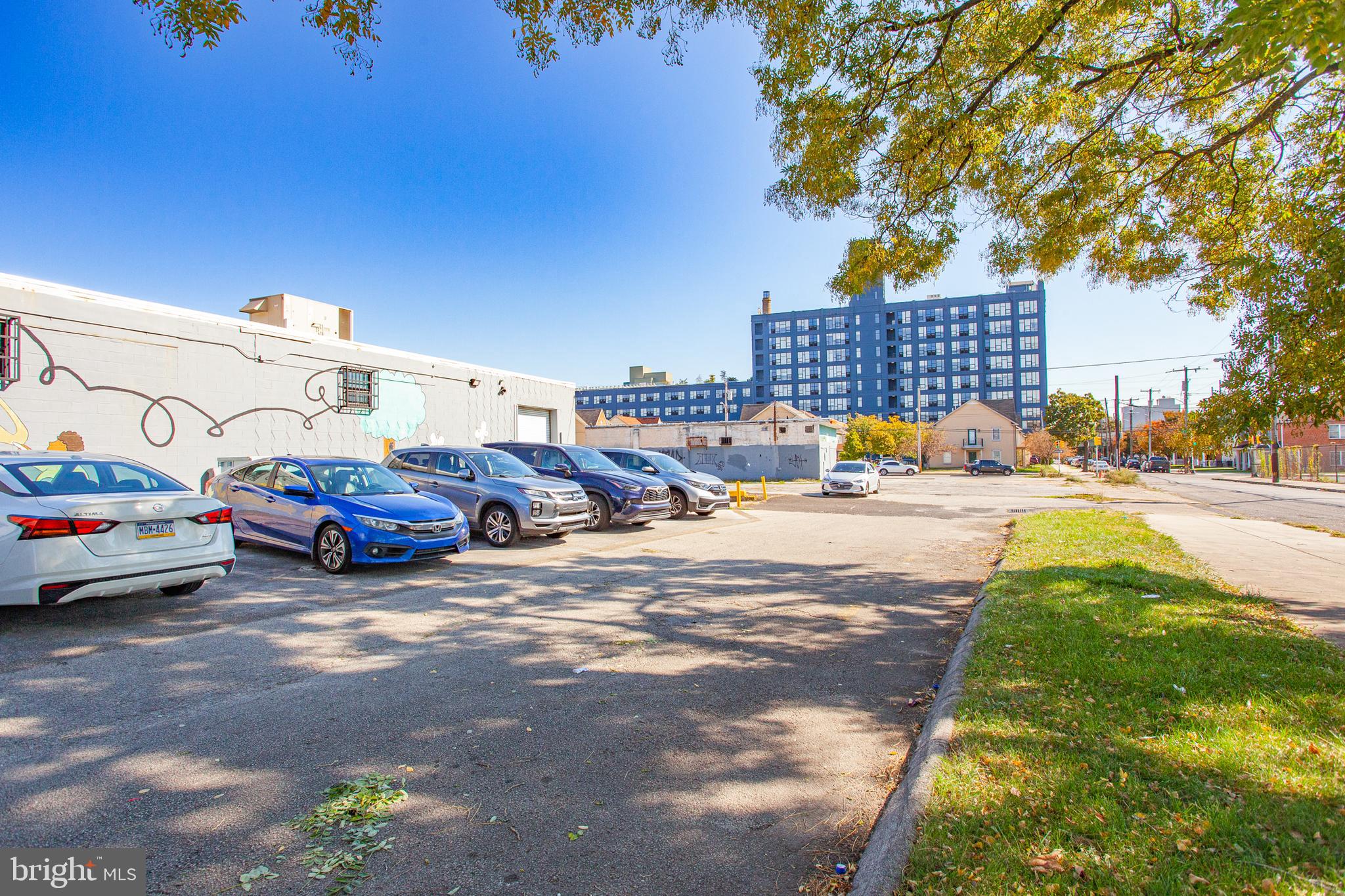 NORTHERN LIBERTIES - Commercial Sale