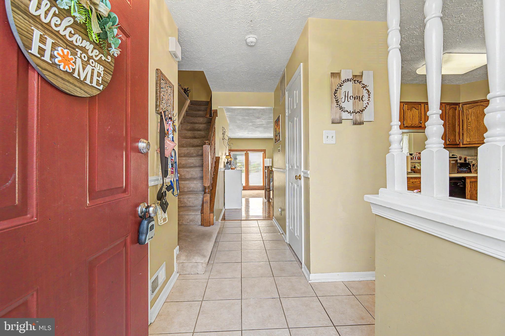 75 PEBBLE LANE