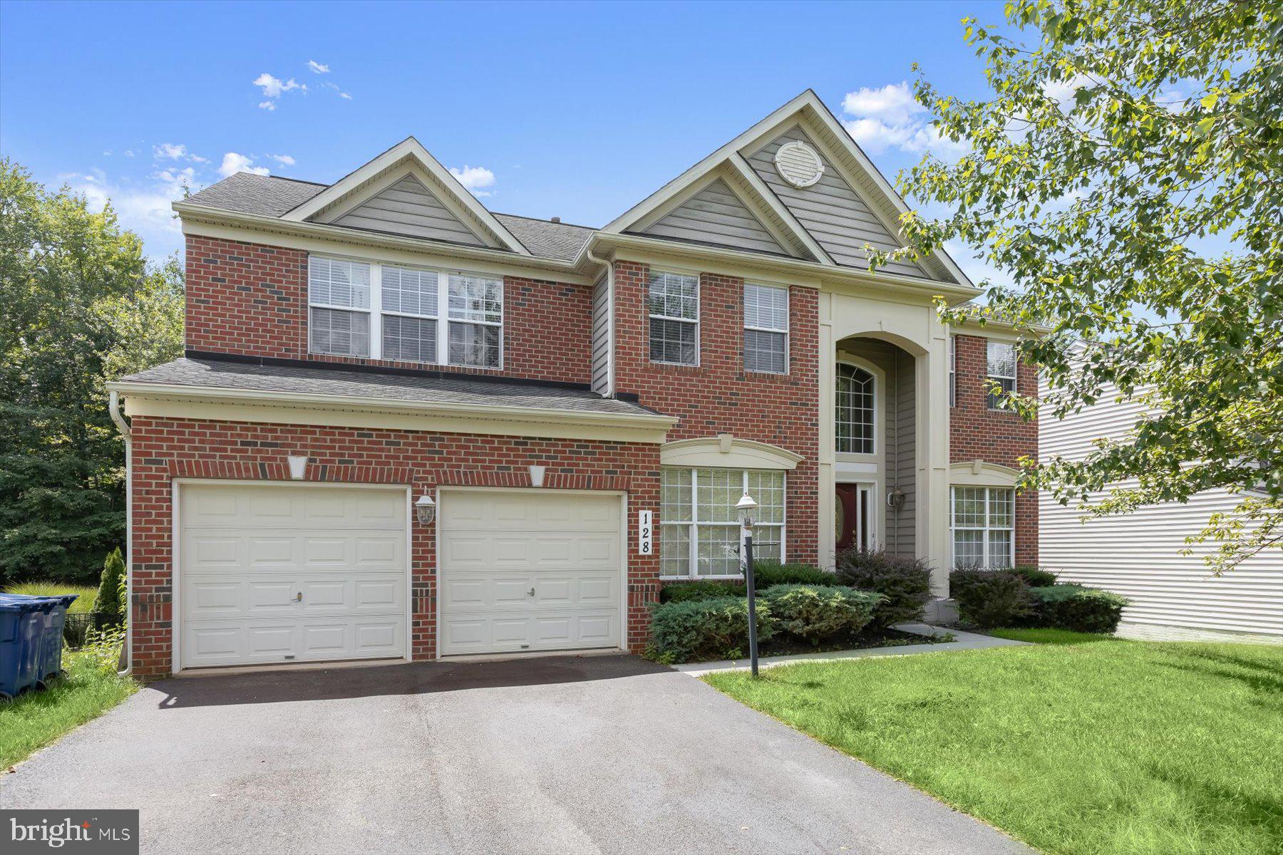 128 BAY CLUB PARKWAY