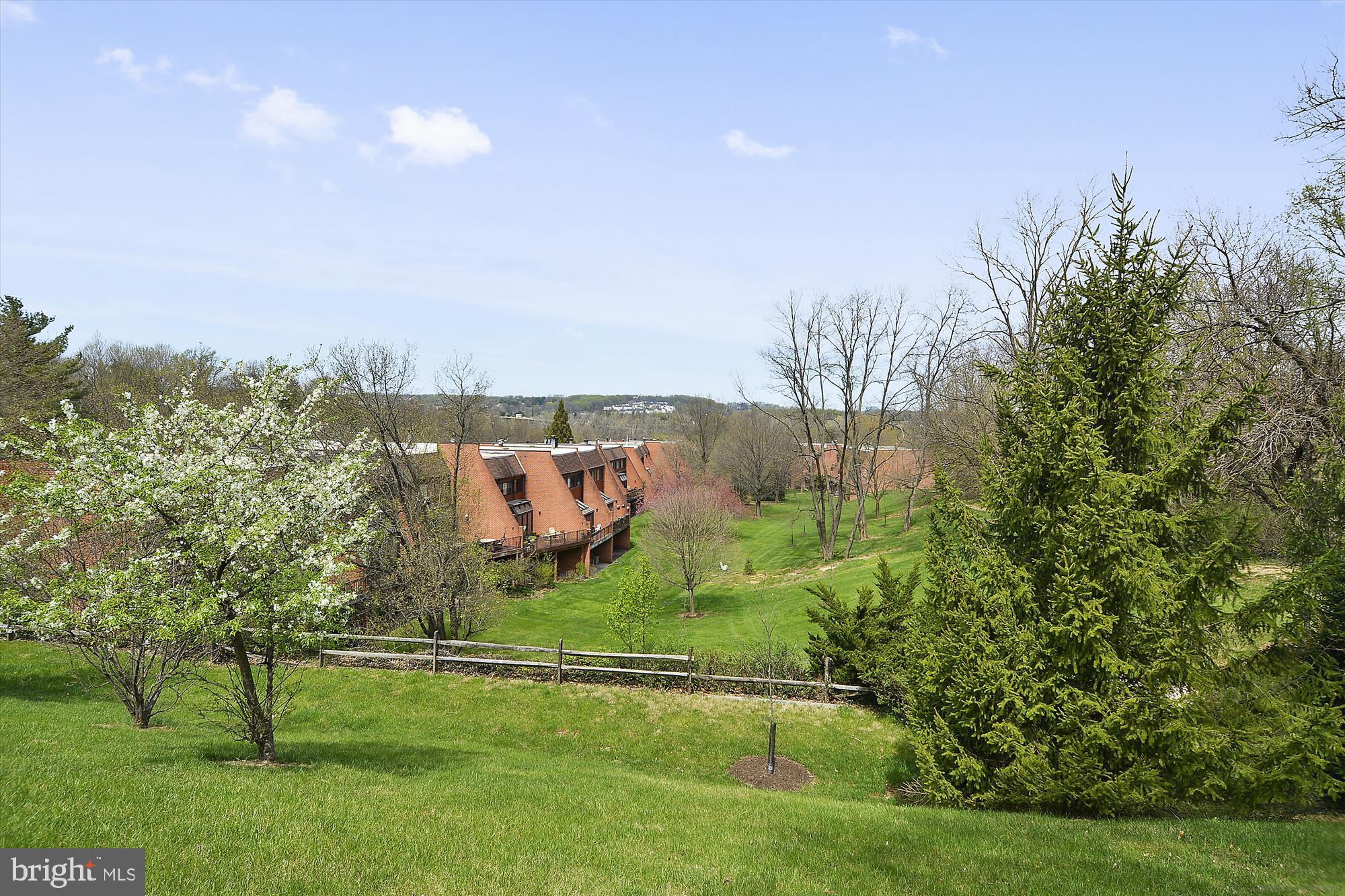 RUXTON CROSSING - Residential