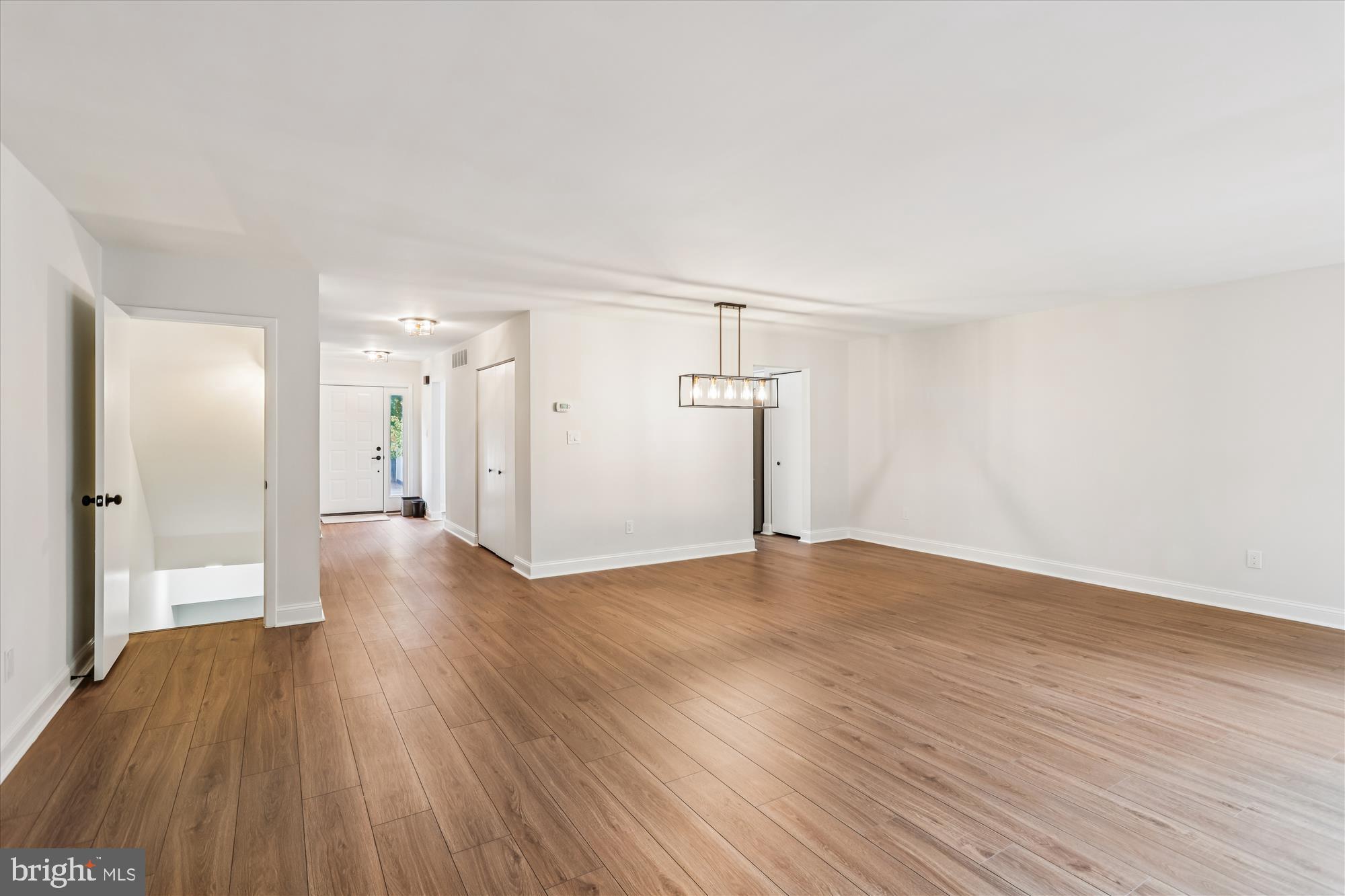 RUXTON CROSSING - Residential