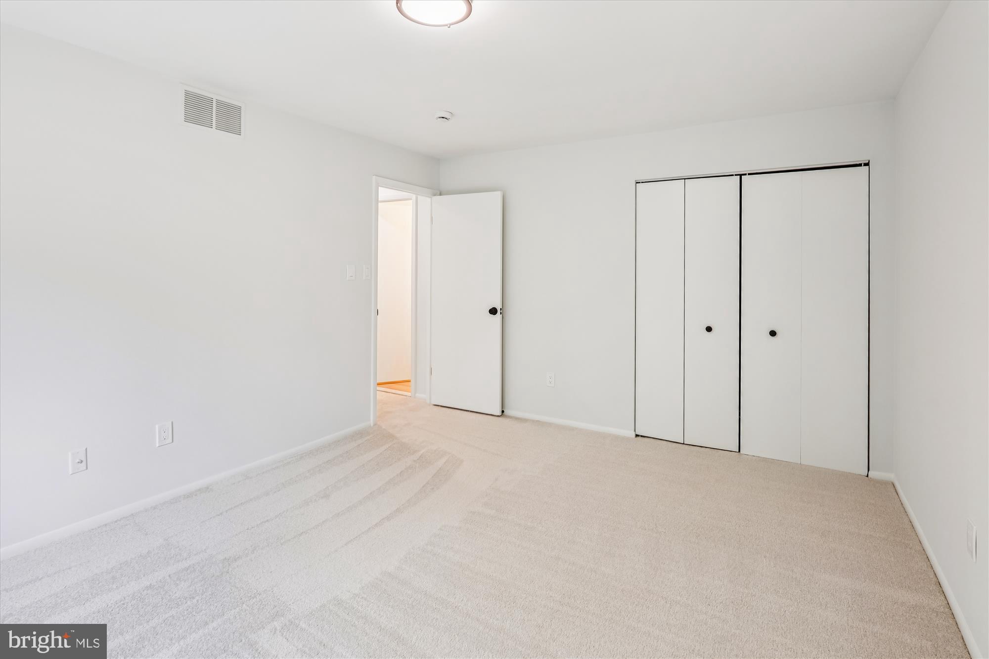 RUXTON CROSSING - Residential