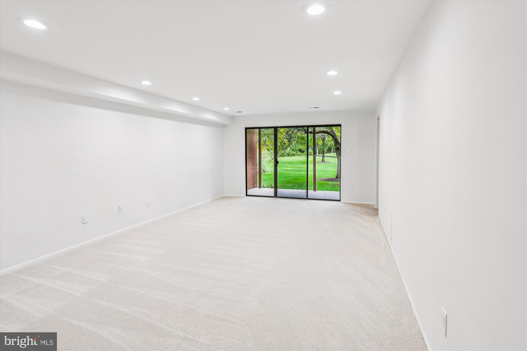 RUXTON CROSSING - Residential