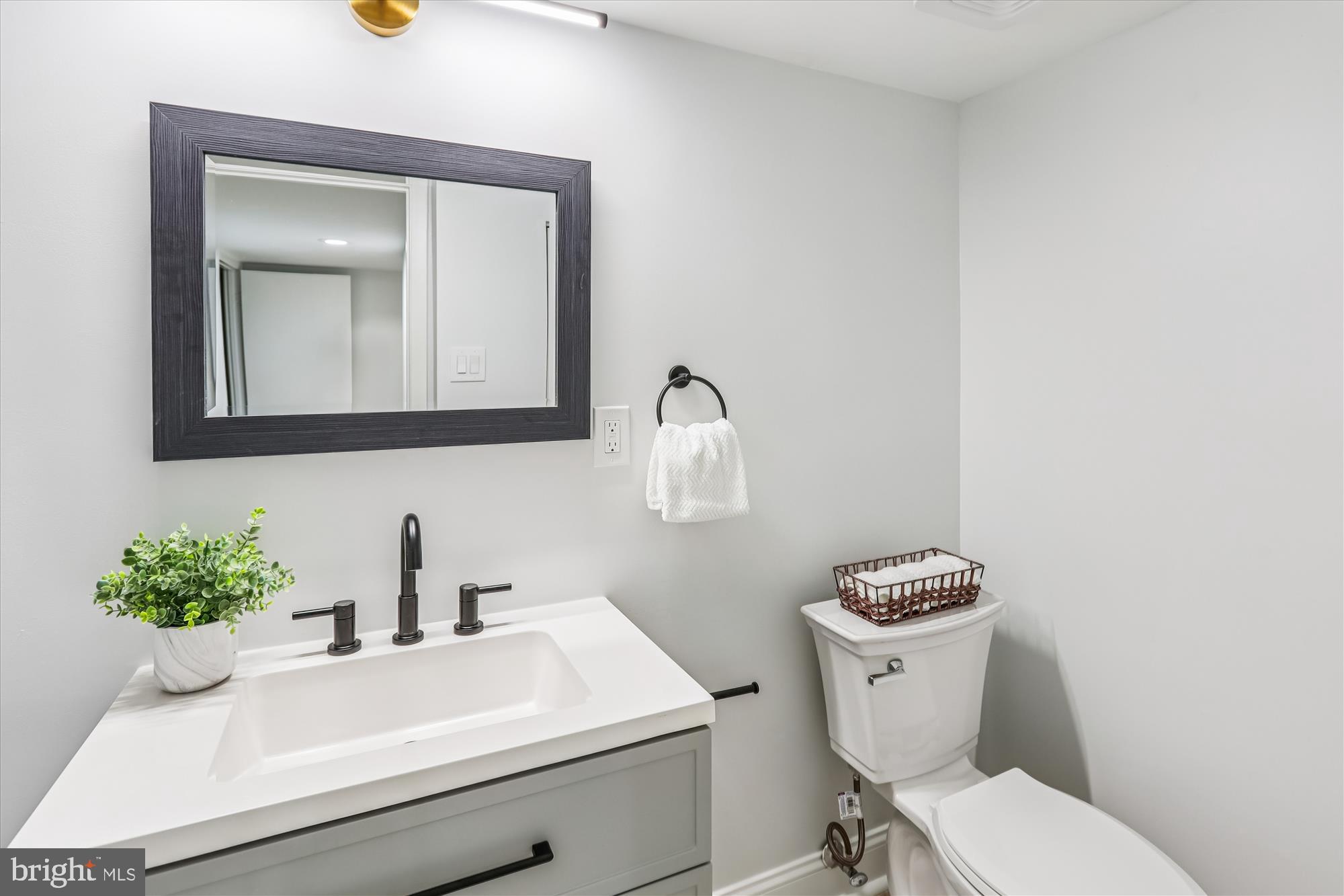 RUXTON CROSSING - Residential