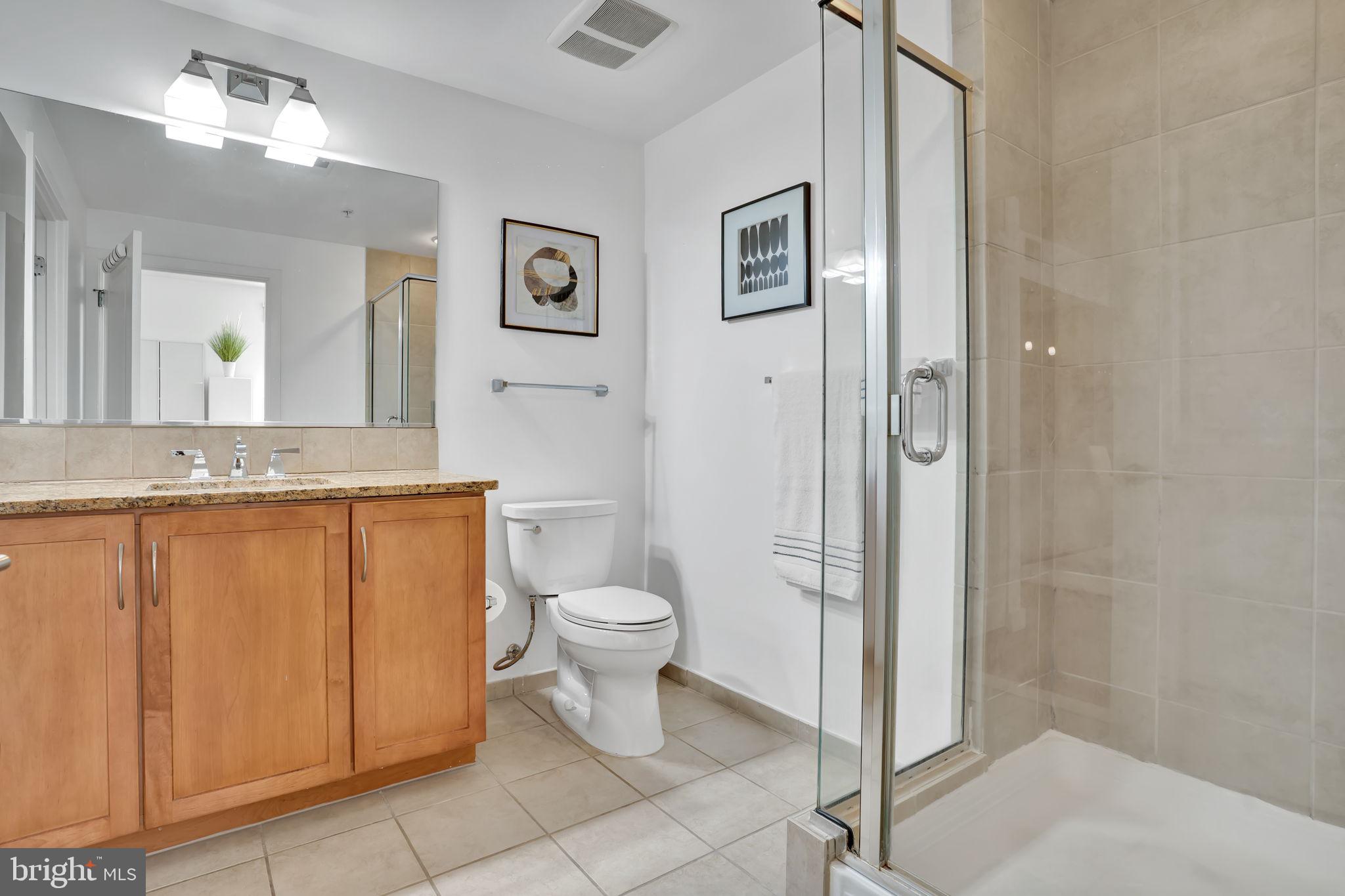 RESIDENCES AT LIBERTY CENTER - Residential Lease