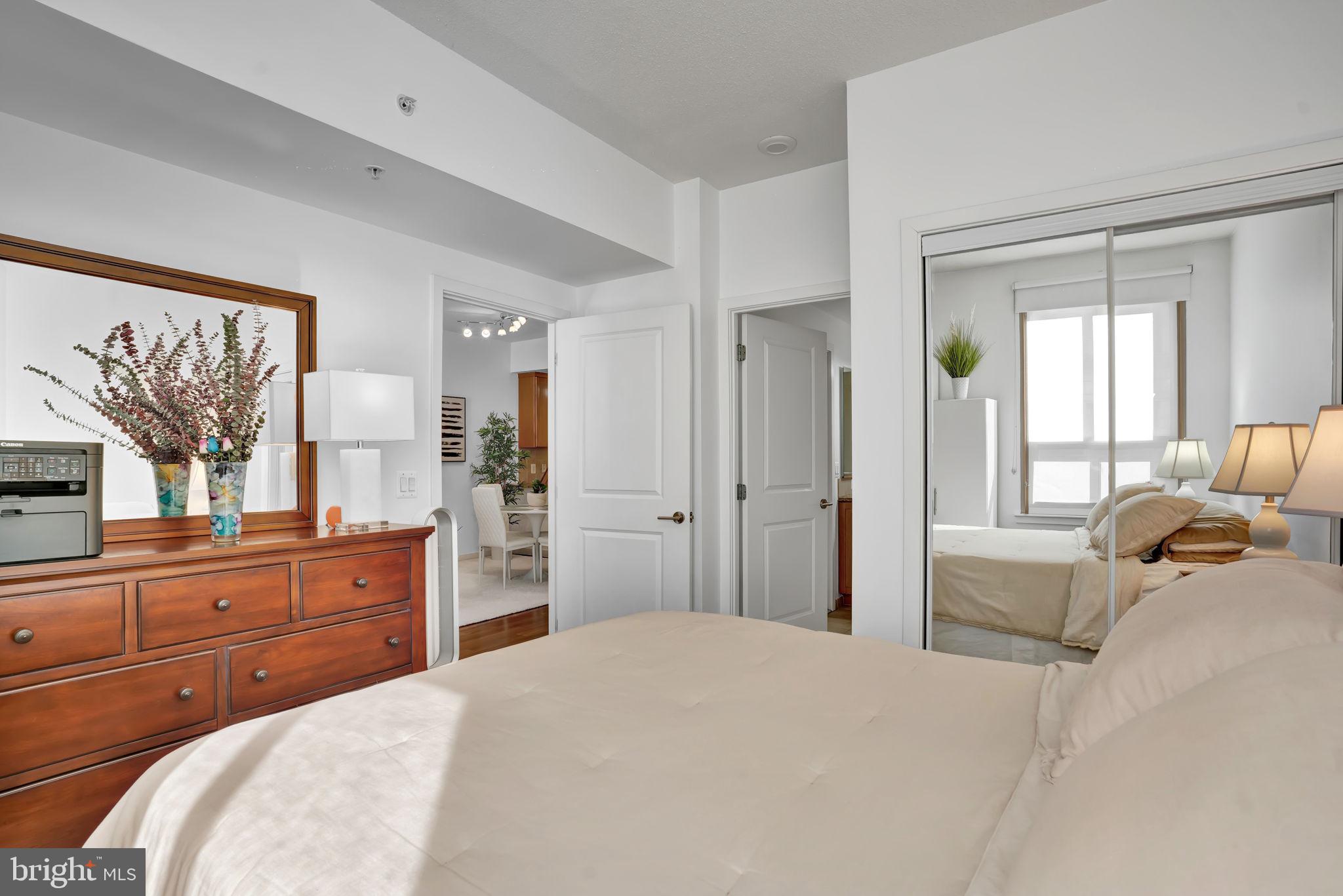 RESIDENCES AT LIBERTY CENTER - Residential Lease