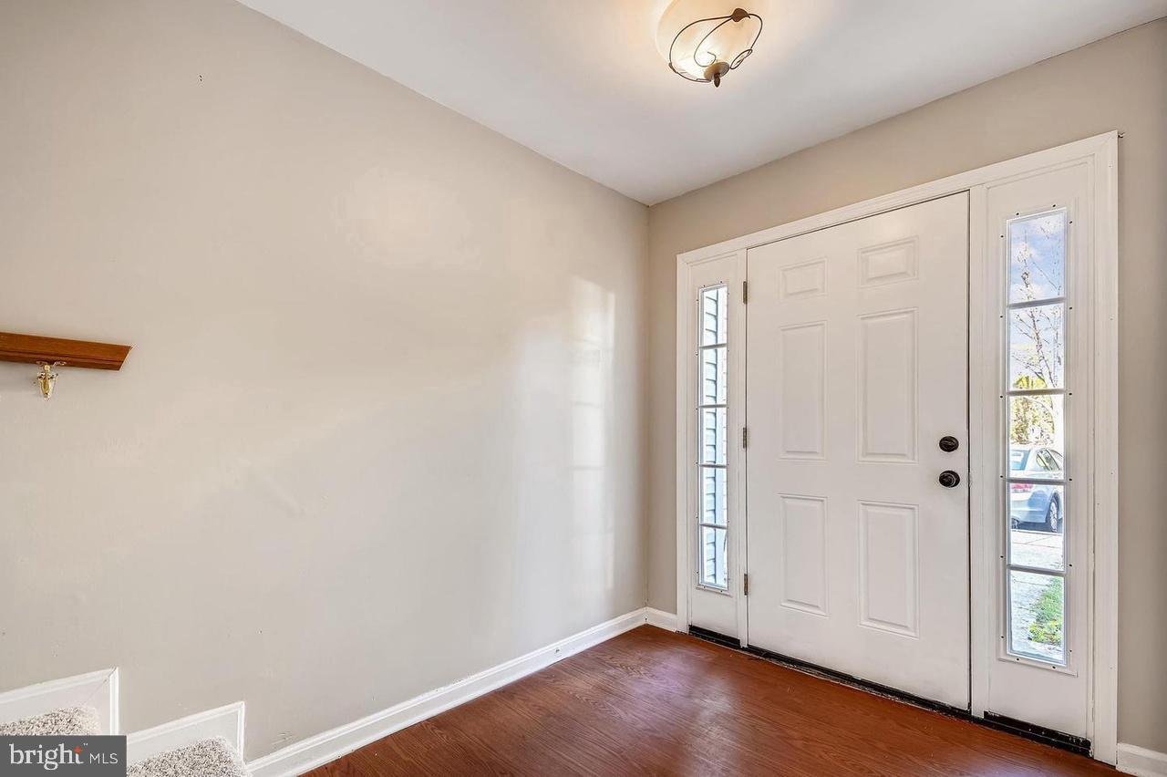 1727 WOOD CARRIAGE WAY 105
