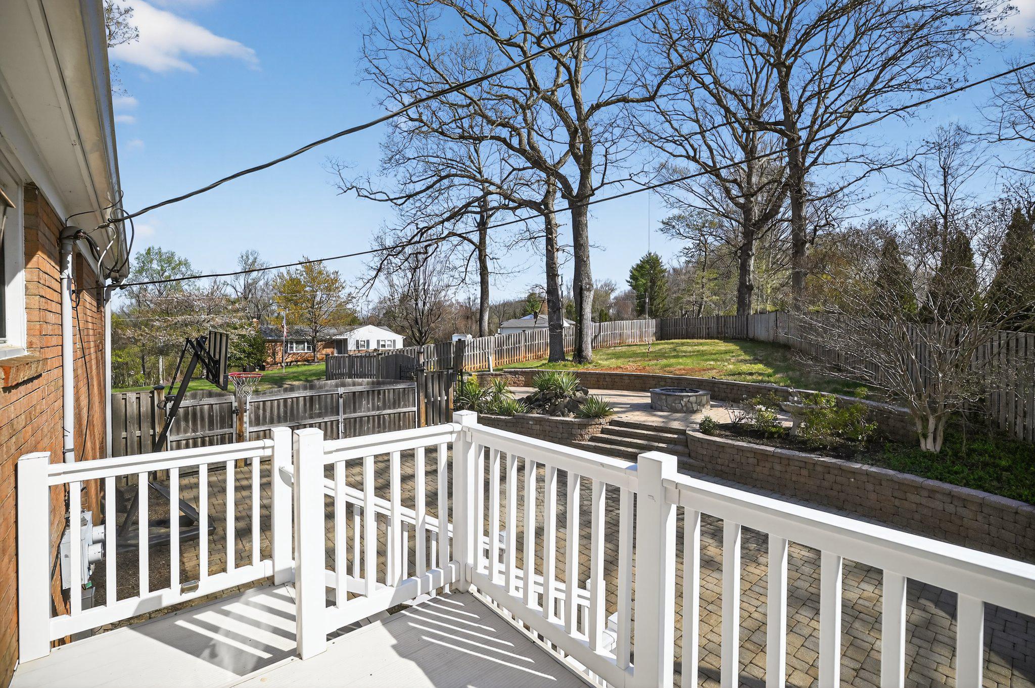 POST ROAD VILLAGE - Residential