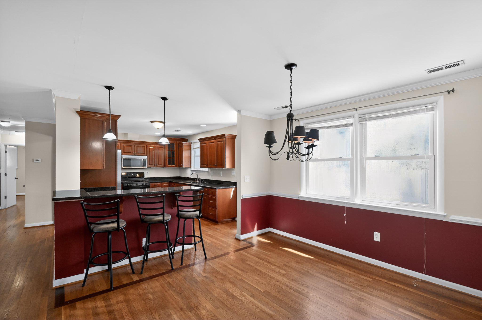 POST ROAD VILLAGE - Residential