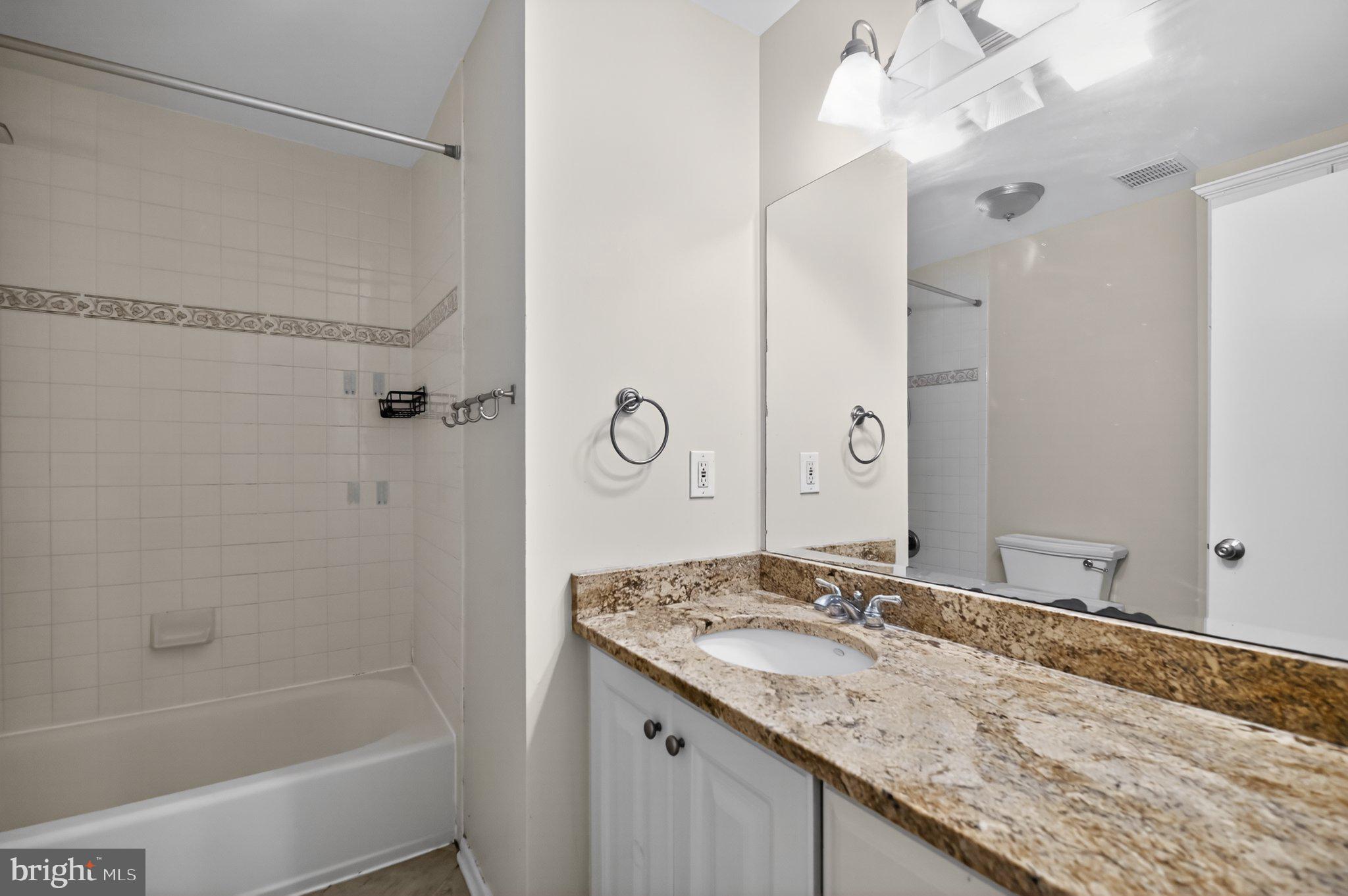 POST ROAD VILLAGE - Residential