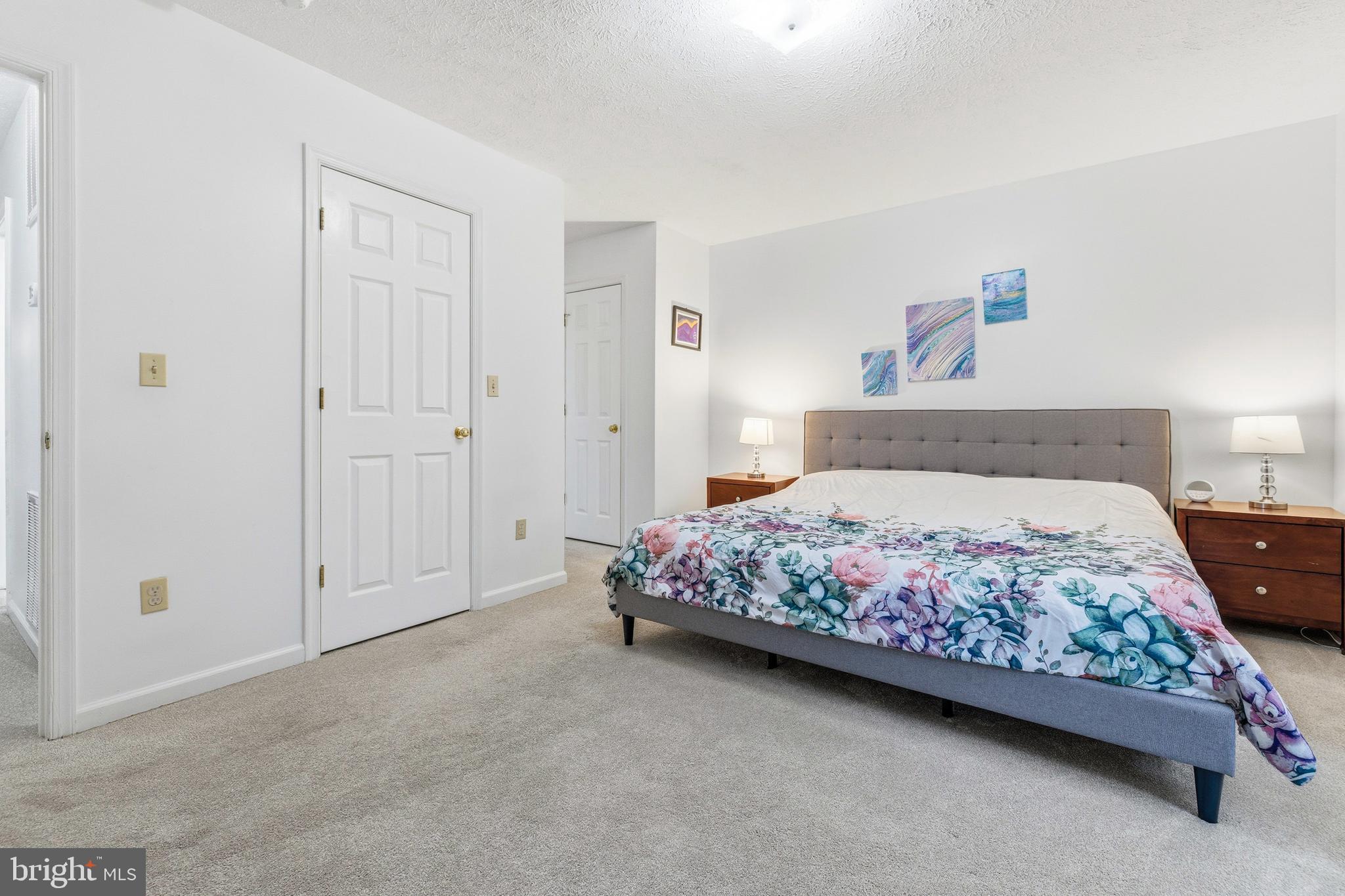 SUNRISE HILL - Residential