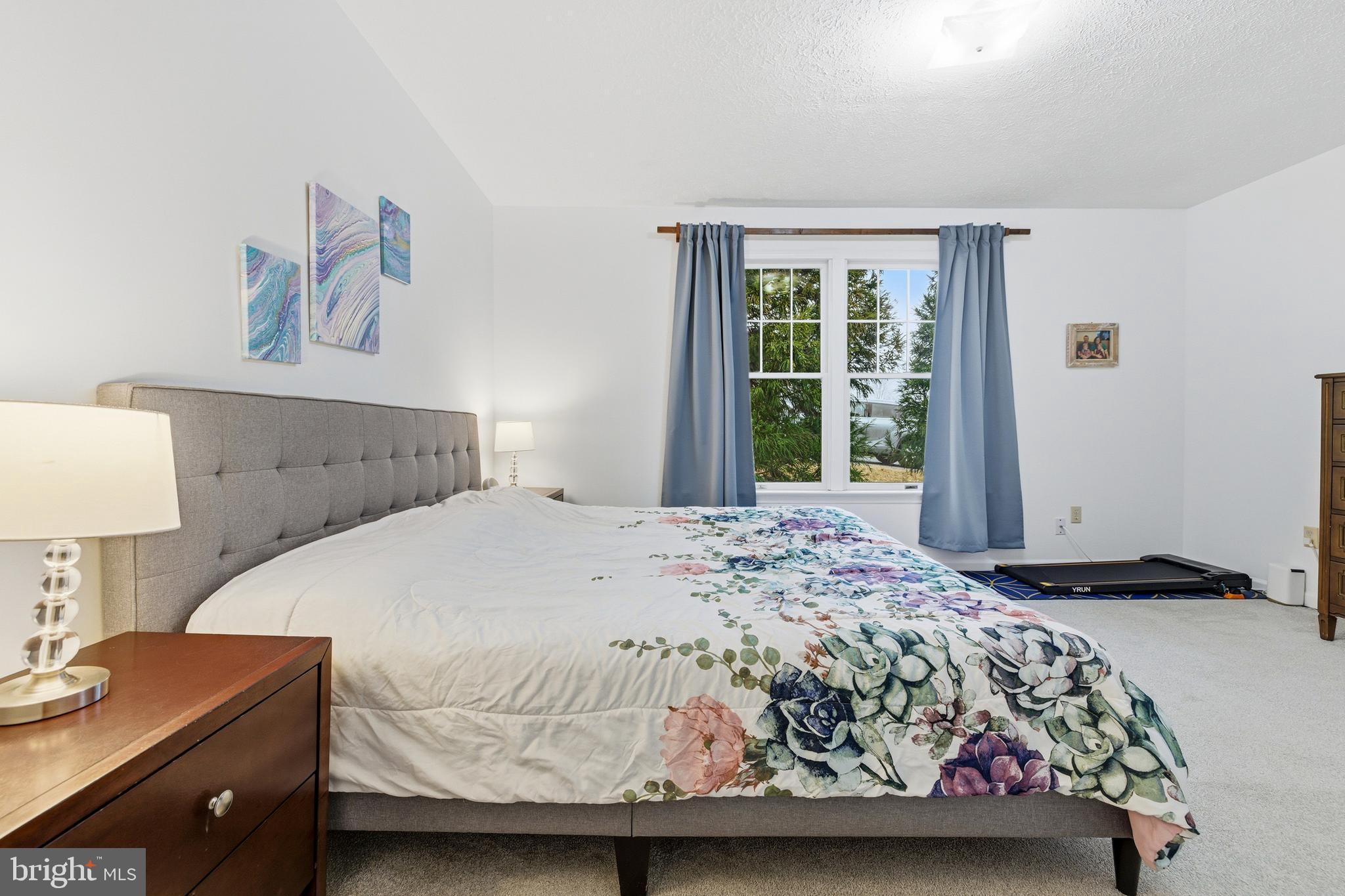 SUNRISE HILL - Residential