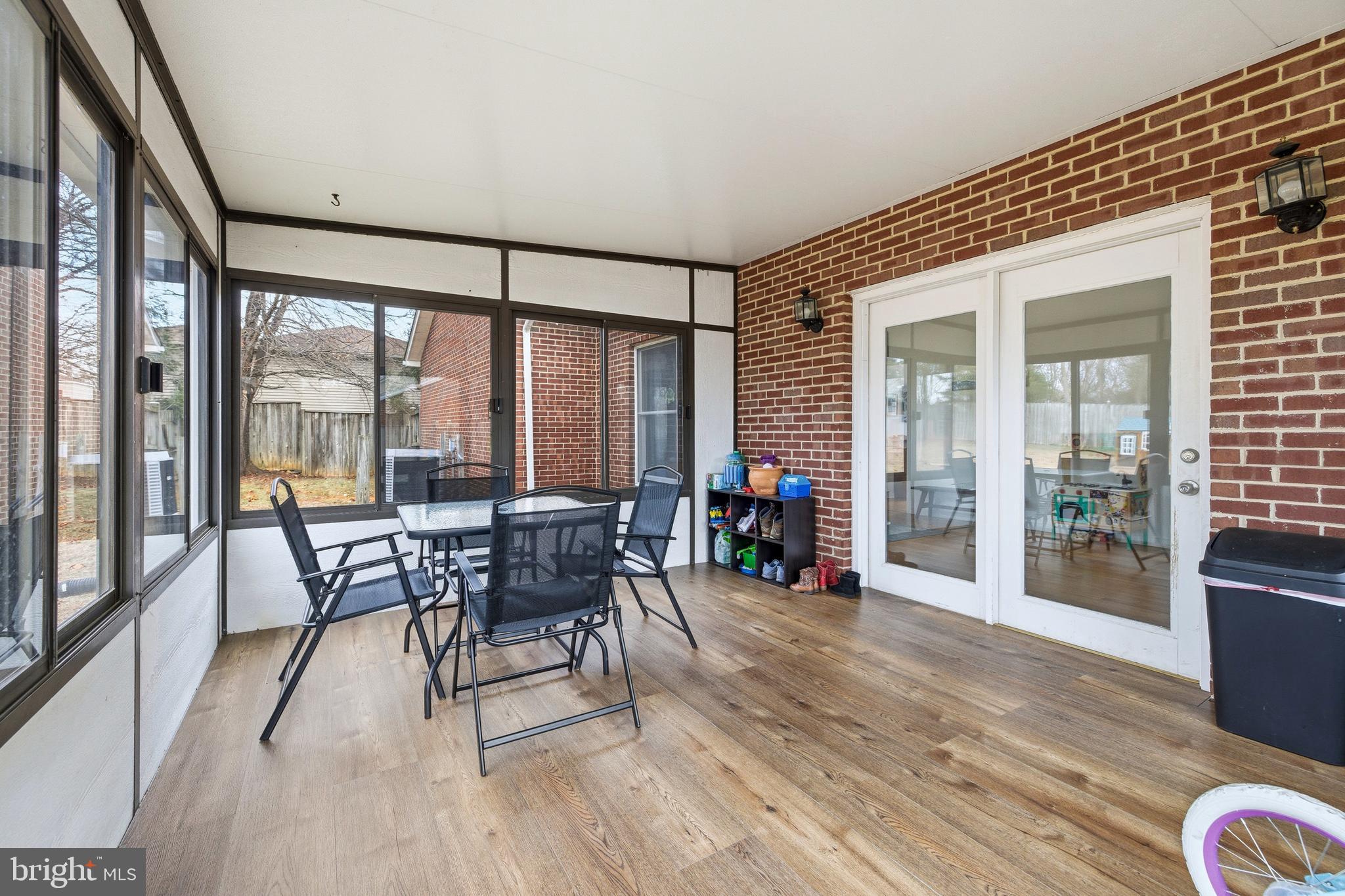 SUNRISE HILL - Residential