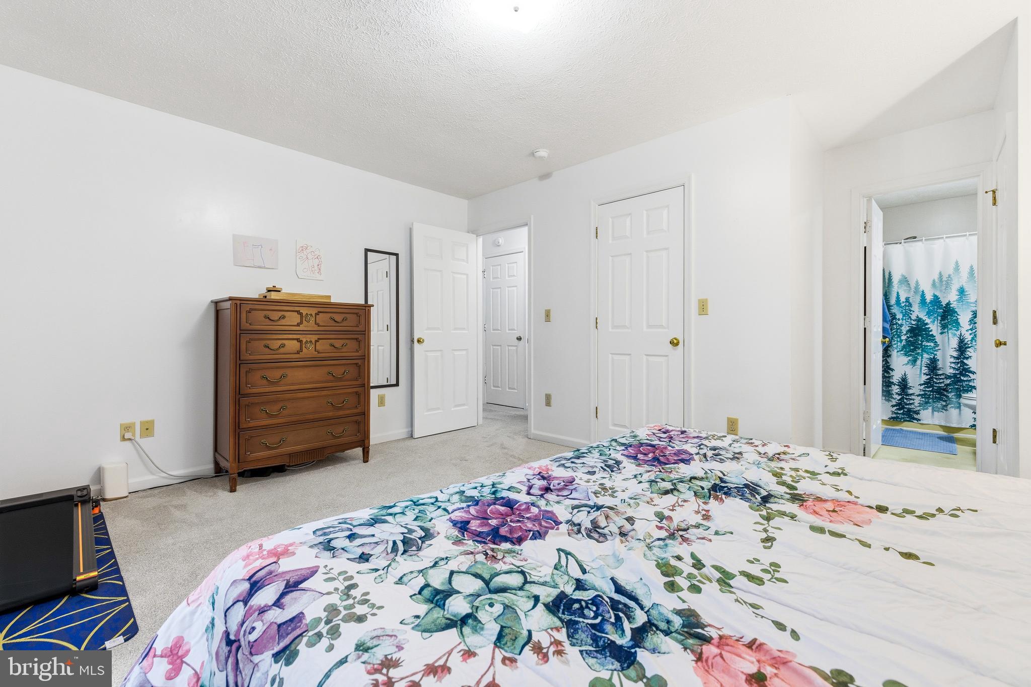 SUNRISE HILL - Residential