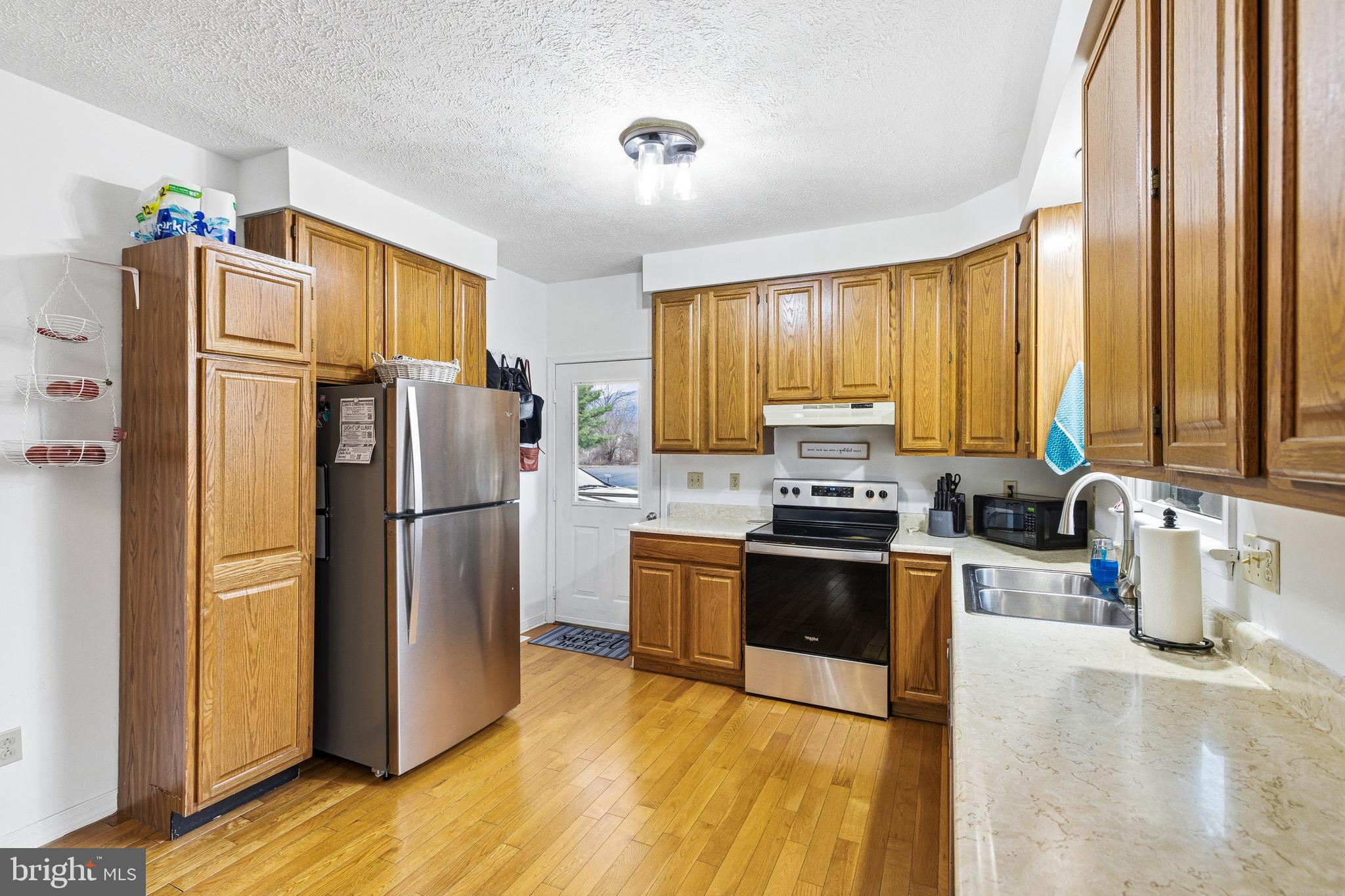 SUNRISE HILL - Residential