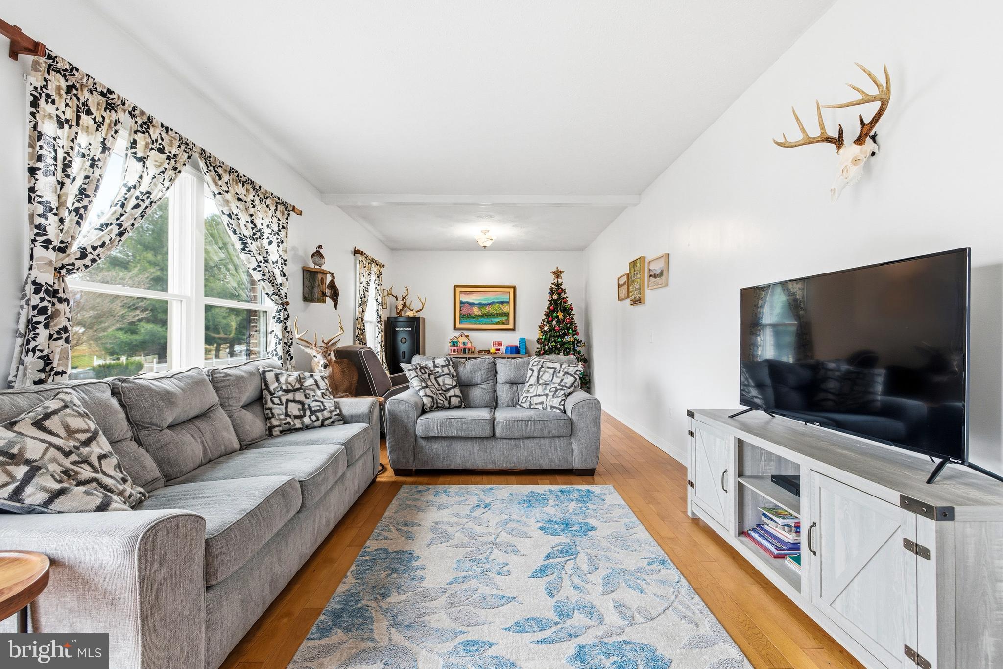 SUNRISE HILL - Residential