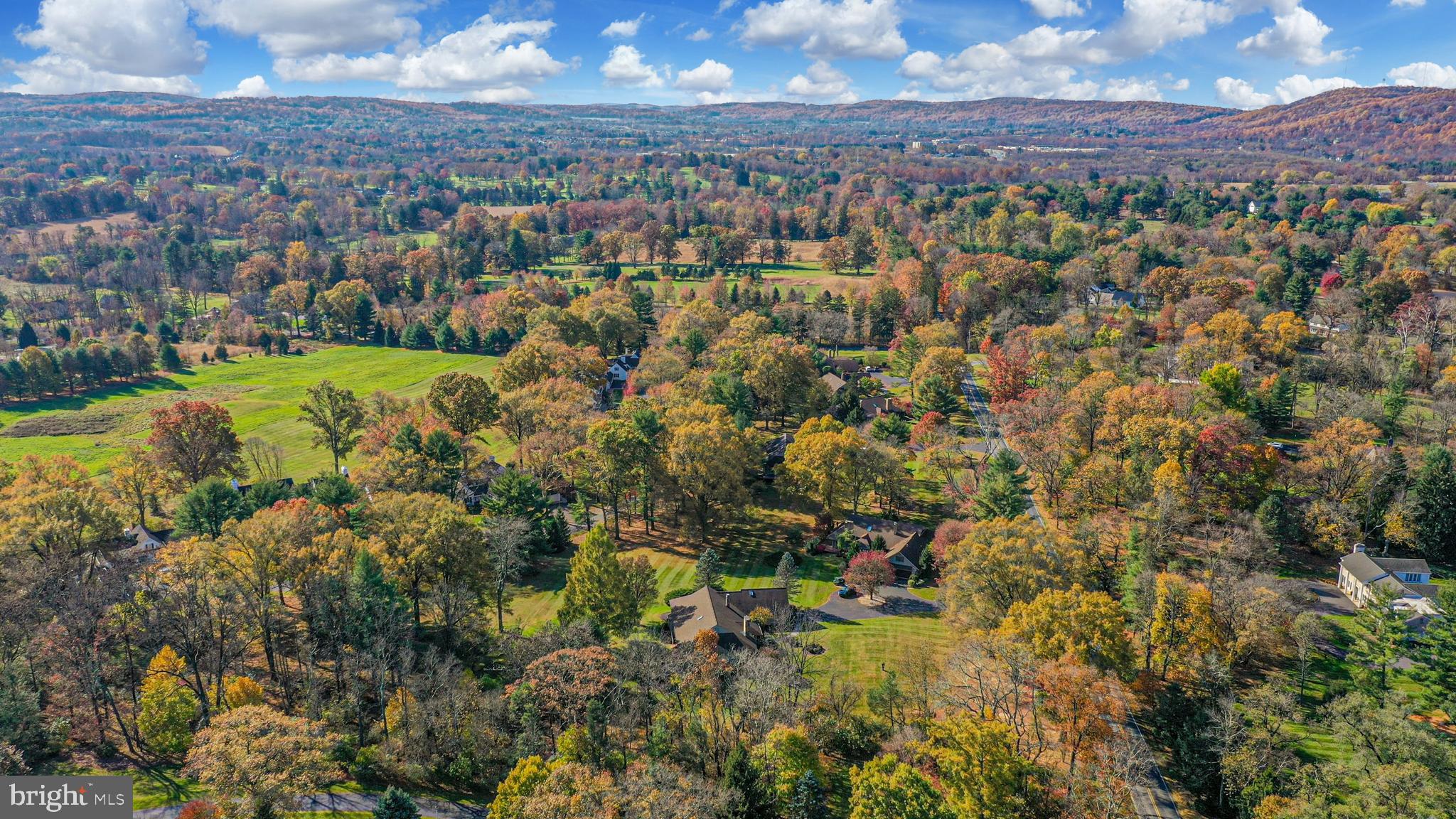 WEYHILL CONDO - Residential