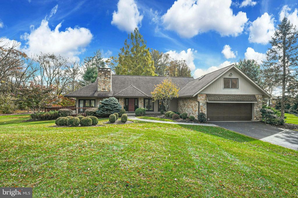 Photo of 1588 Saucon Valley Road, BETHLEHEM, PA 18015 (MLS # PANH2009402)