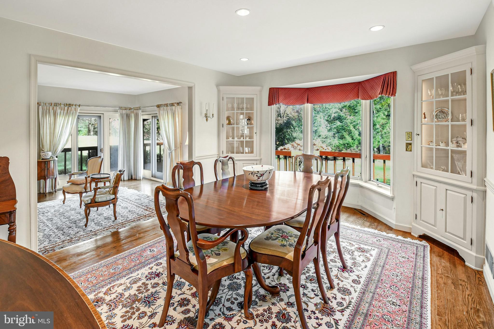 WEYHILL CONDO - Residential