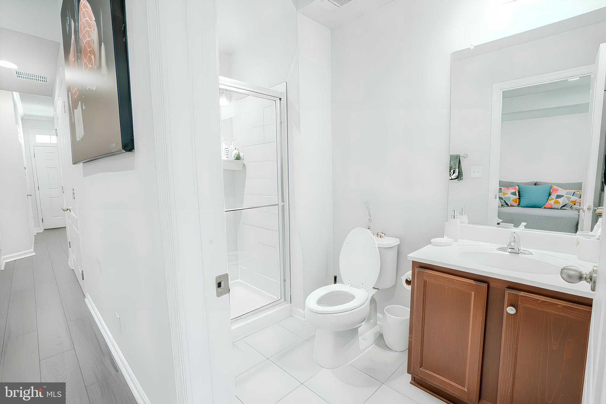 VISTA GARDENS - Residential Lease