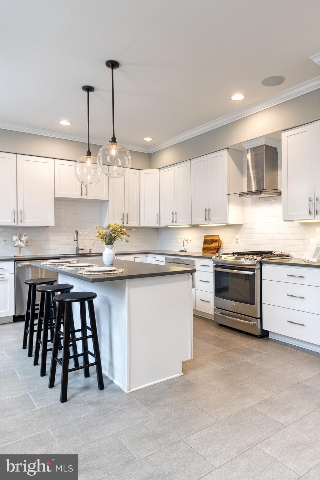 CANTON - Residential