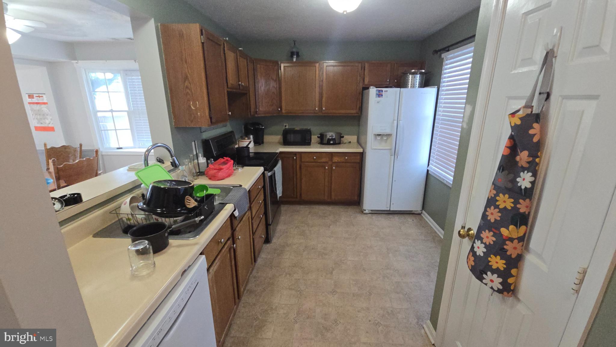 LAKEVIEW TOWNHOMES - Residential