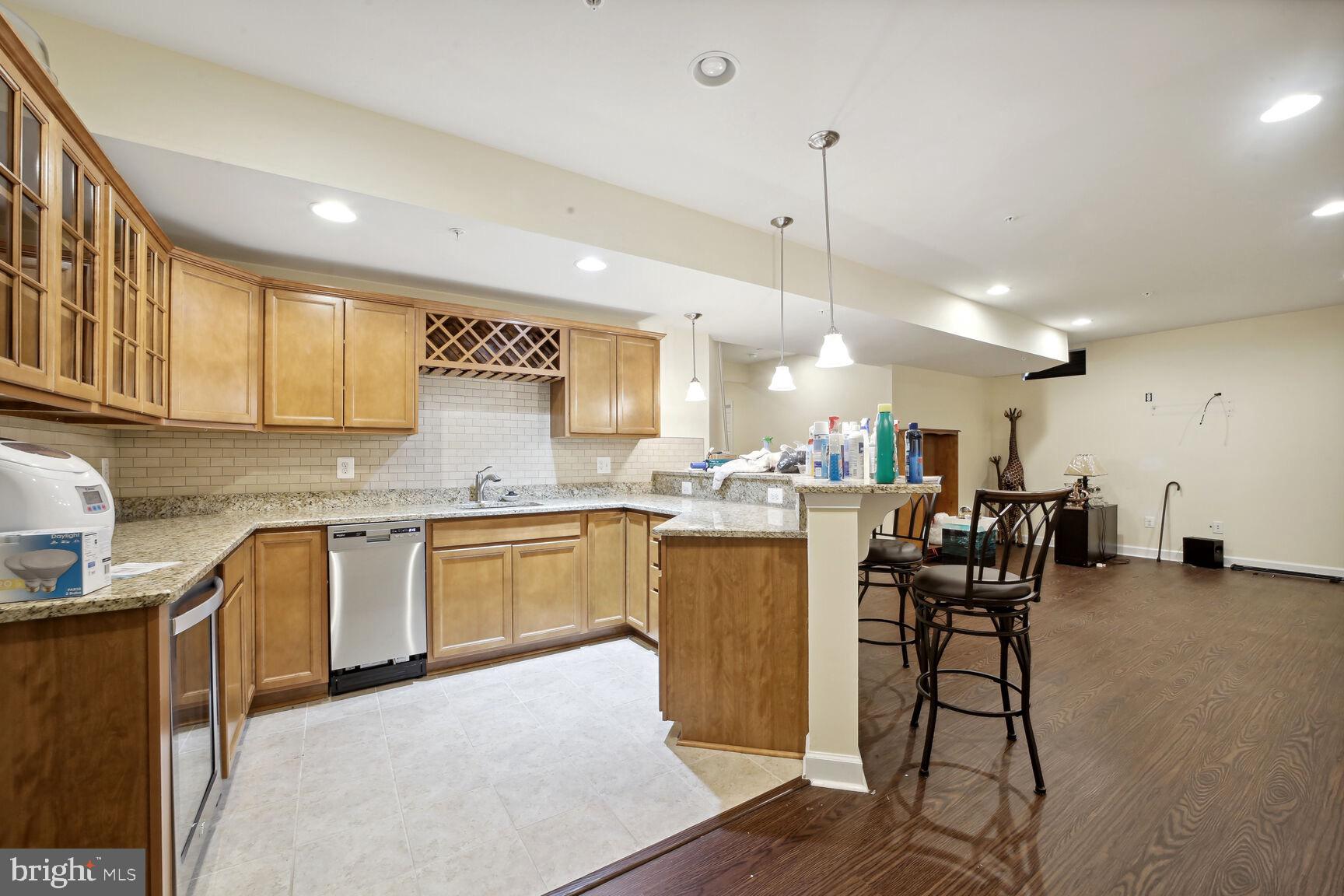 THE VINEYARDS - Residential